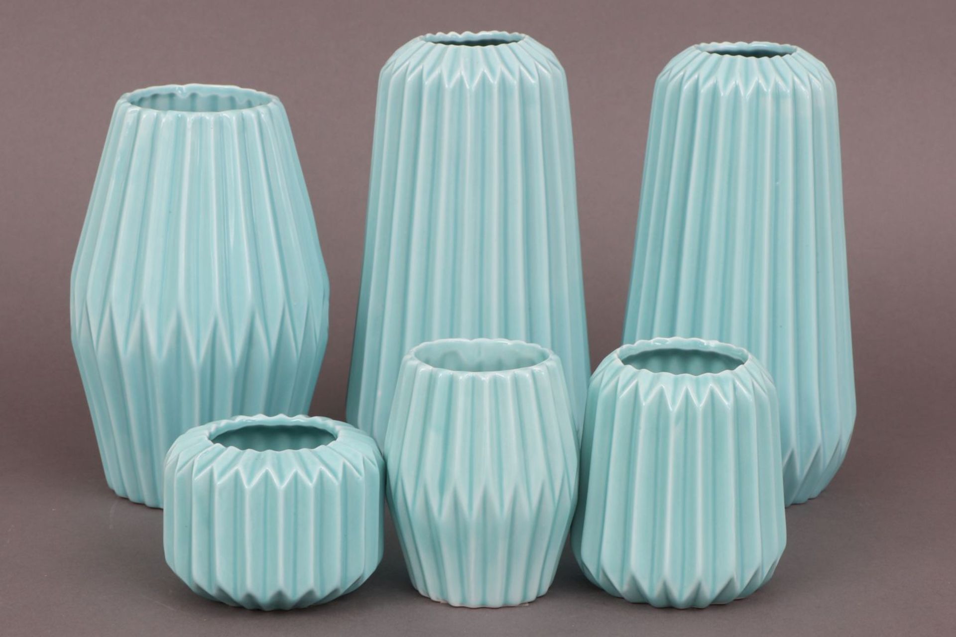6 BLOOMINGVILLE Vasen im skandinavischen Mid-century StilPorzellan, mintgrün glasiert, diverse - Bild 2 aus 4