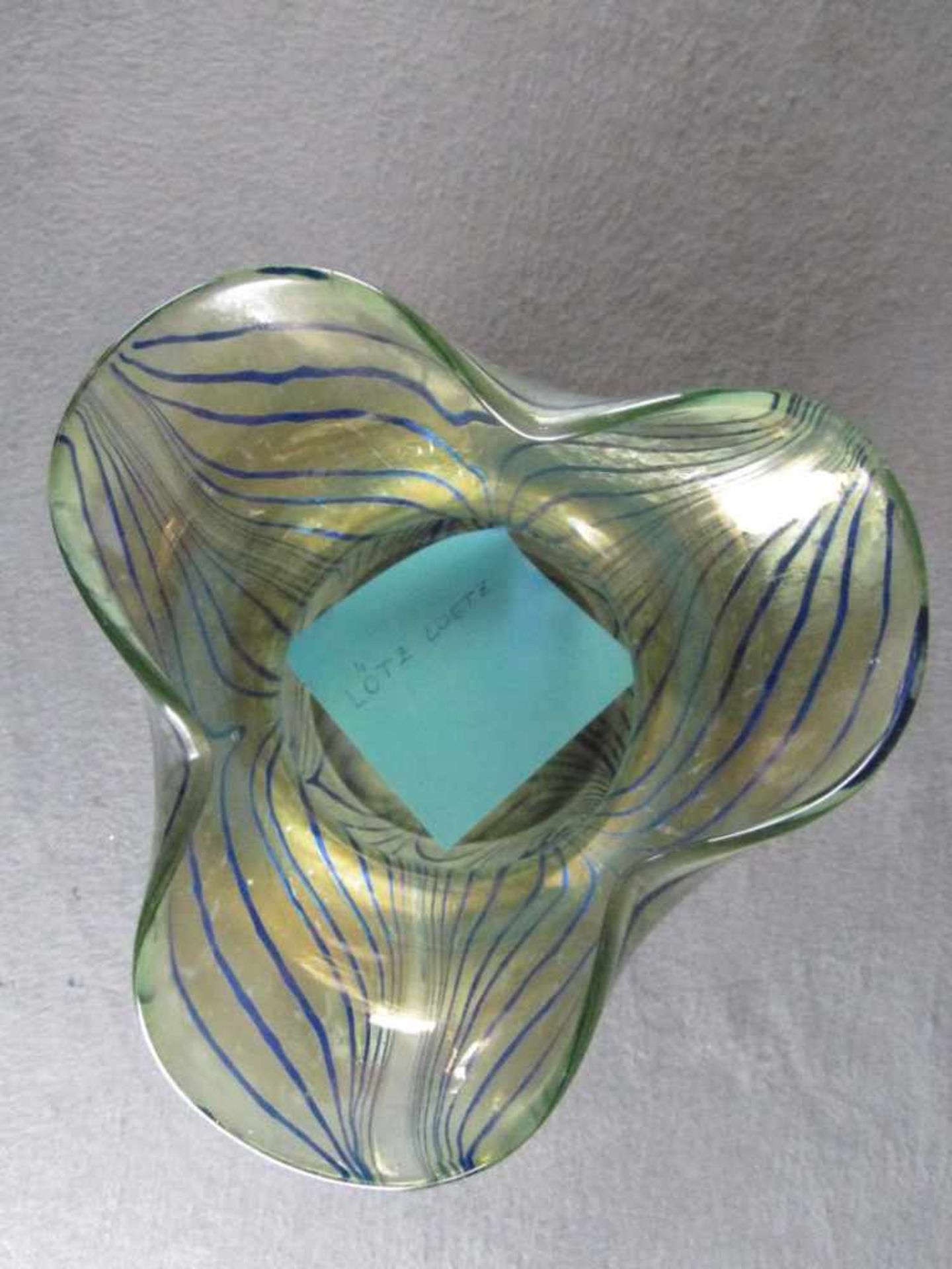 Designervase mundgeblasen Hersteller Lötz oder Loetz 16,5cm hoch< - Bild 4 aus 5