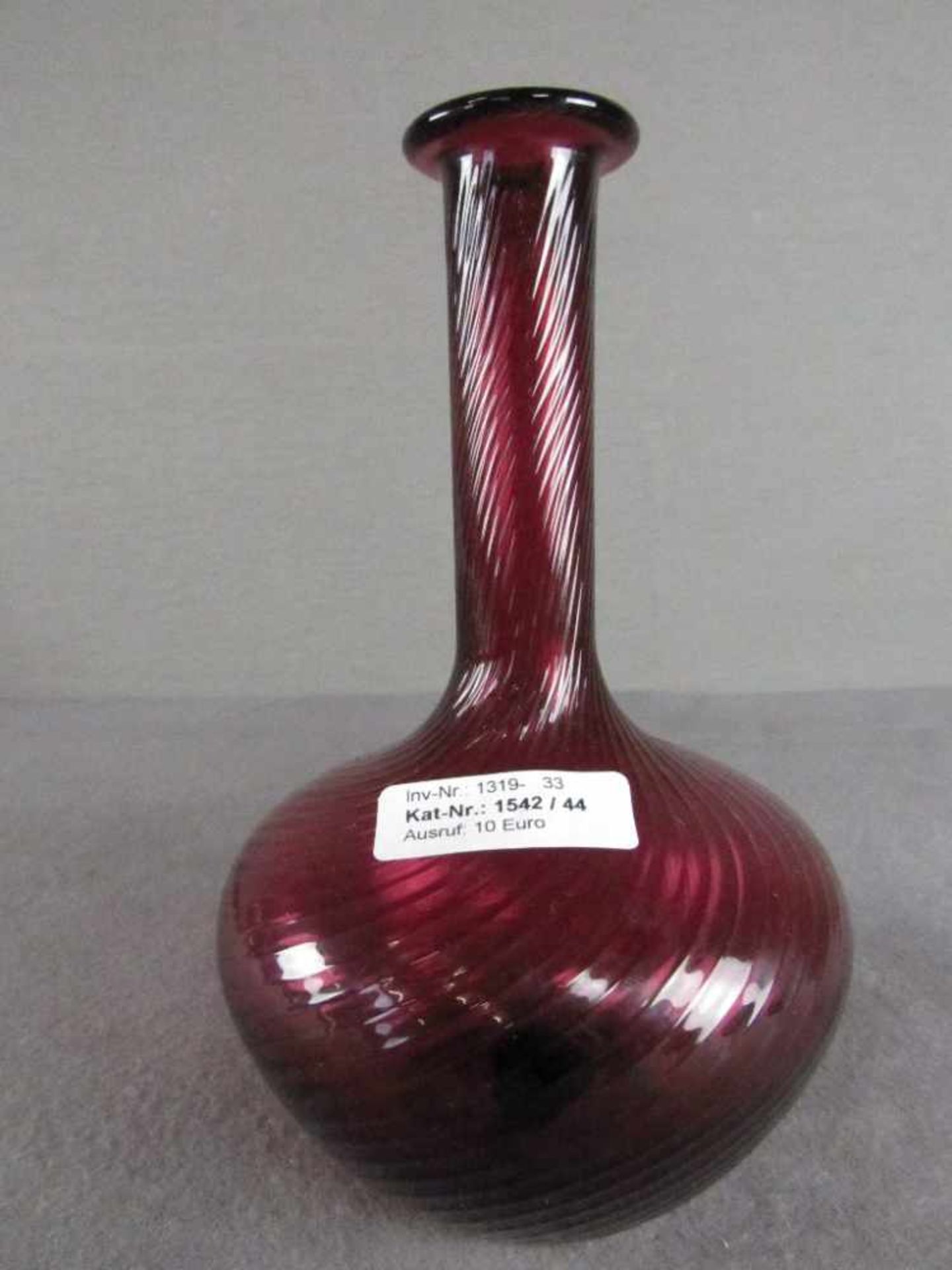 Glaskaraffe Rotglas 60er Jahre 28,5cm hoch