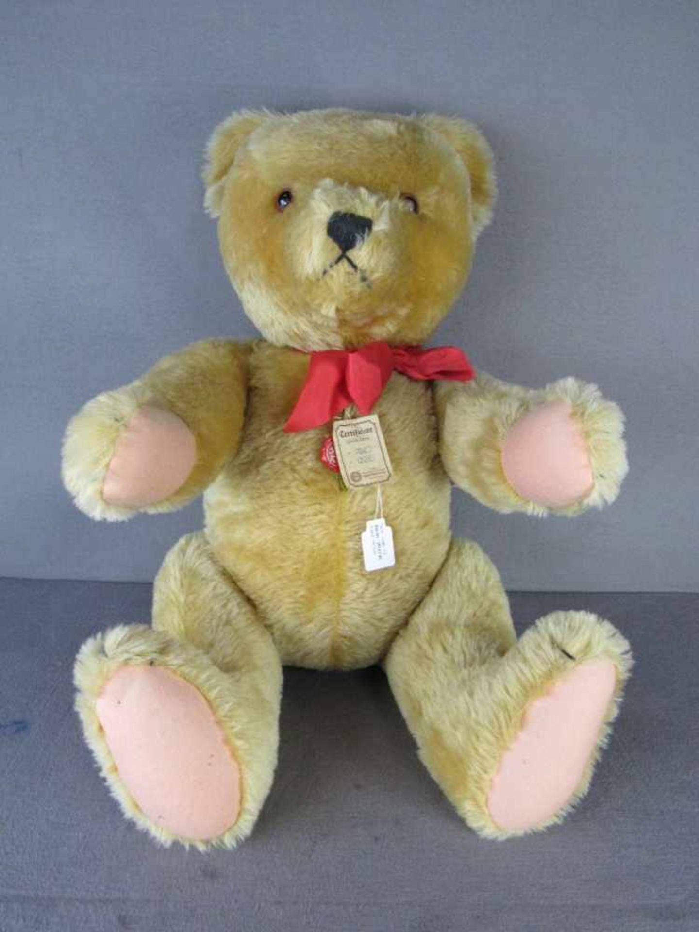 Hermann Teddy original unbespieltes Vitrinenstück Höhe:82cm<b