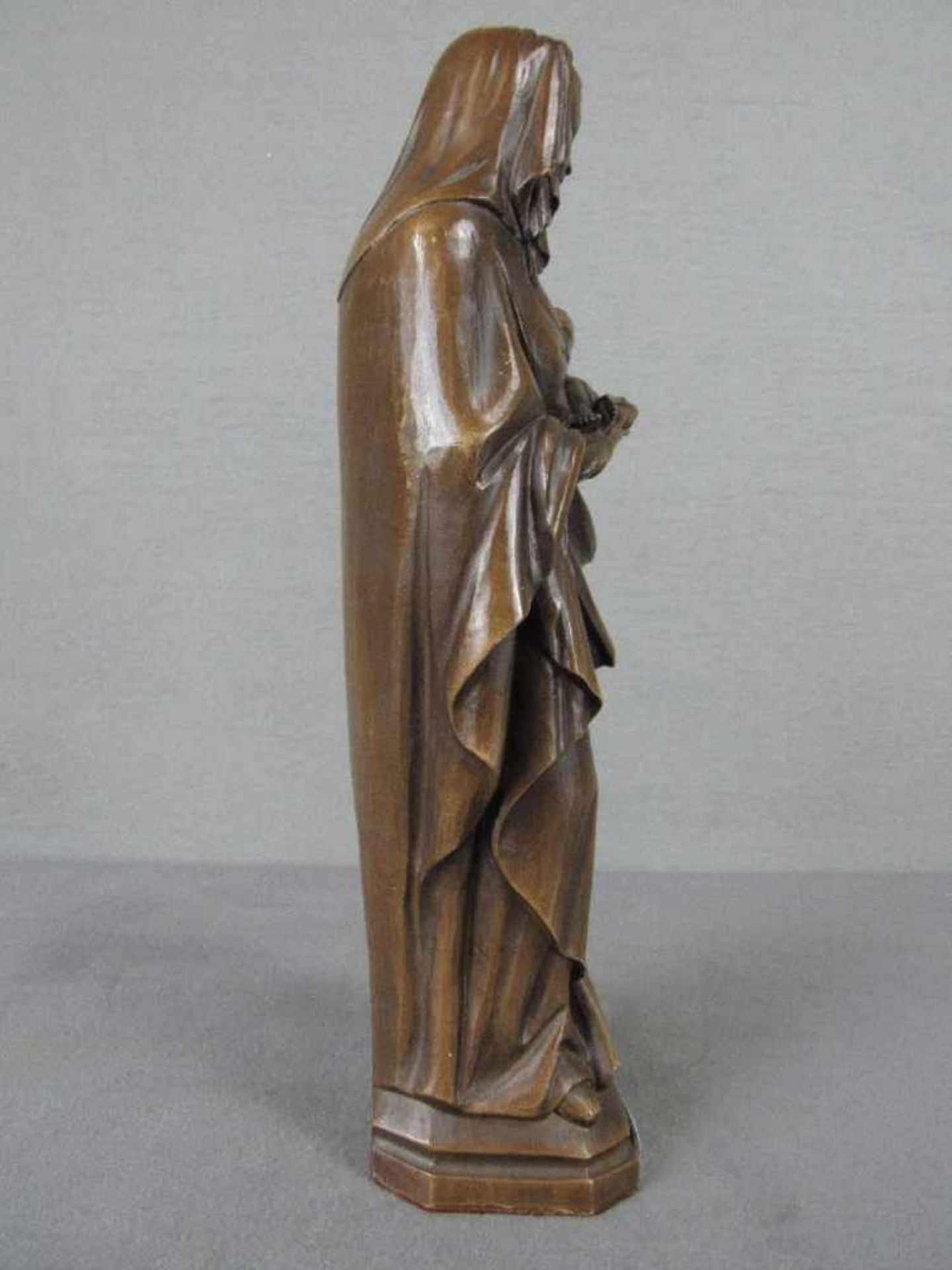 Skulptur Madonna fein geschnitzt 38 cm hoch - Bild 4 aus 5