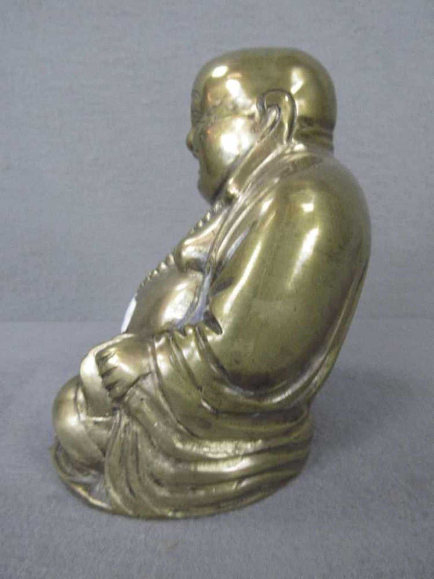 schöner Bronzeguss Buddha 14,5 cm hoch< - Bild 3 aus 3