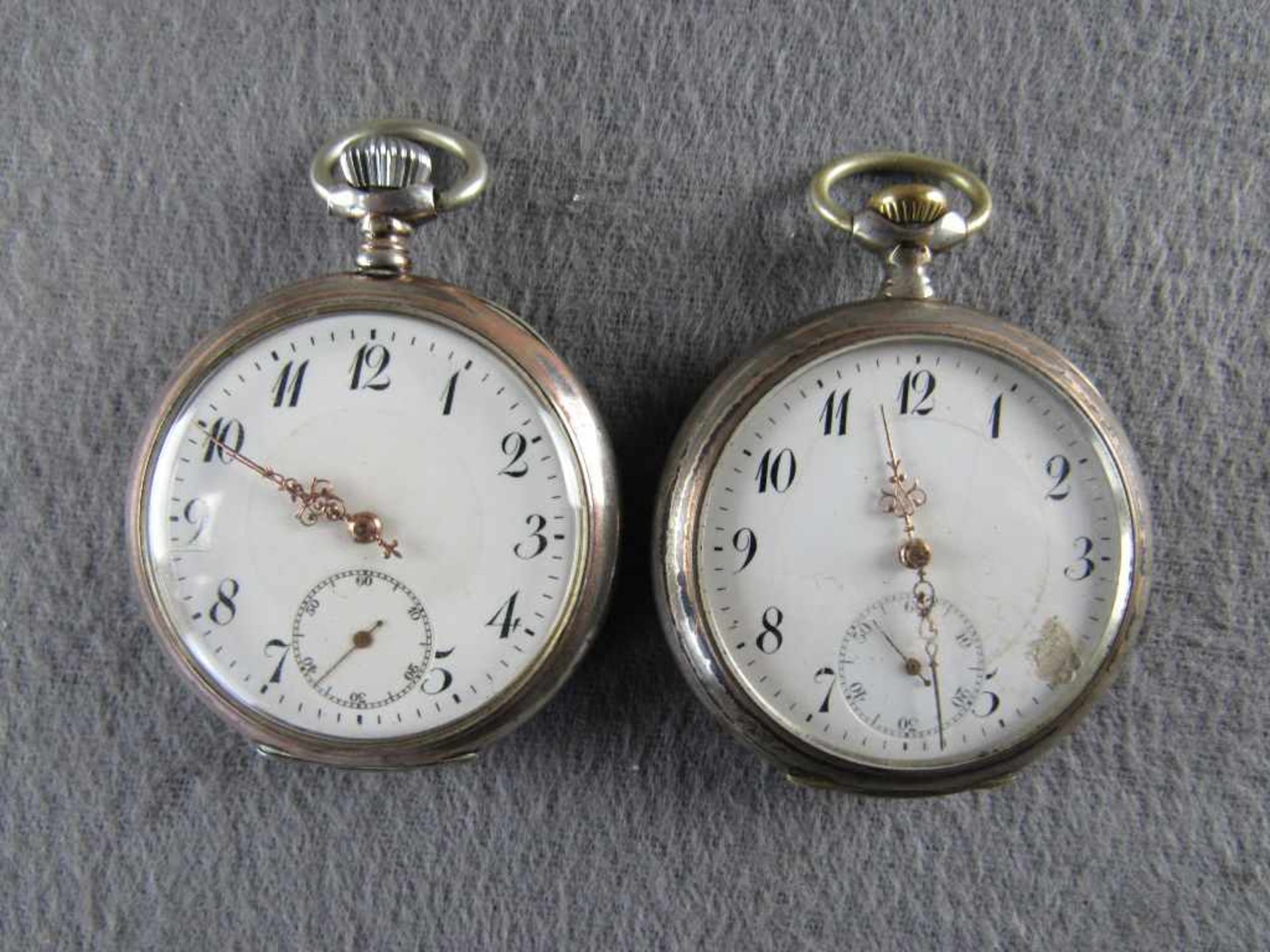 Zwei antike Taschenuhren ungeprüft<