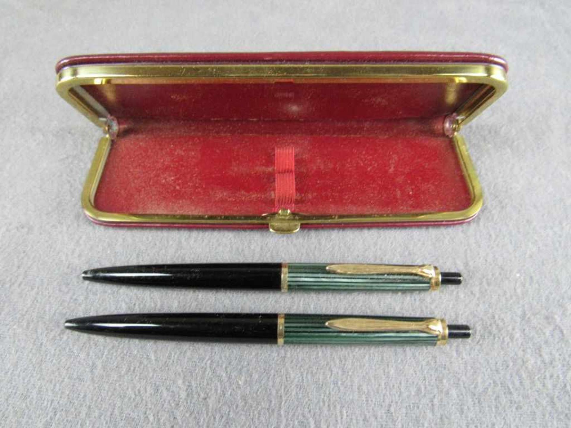 Zwei Kugelschreiber Pelikan Vintage Modell:455 - Image 2 of 2