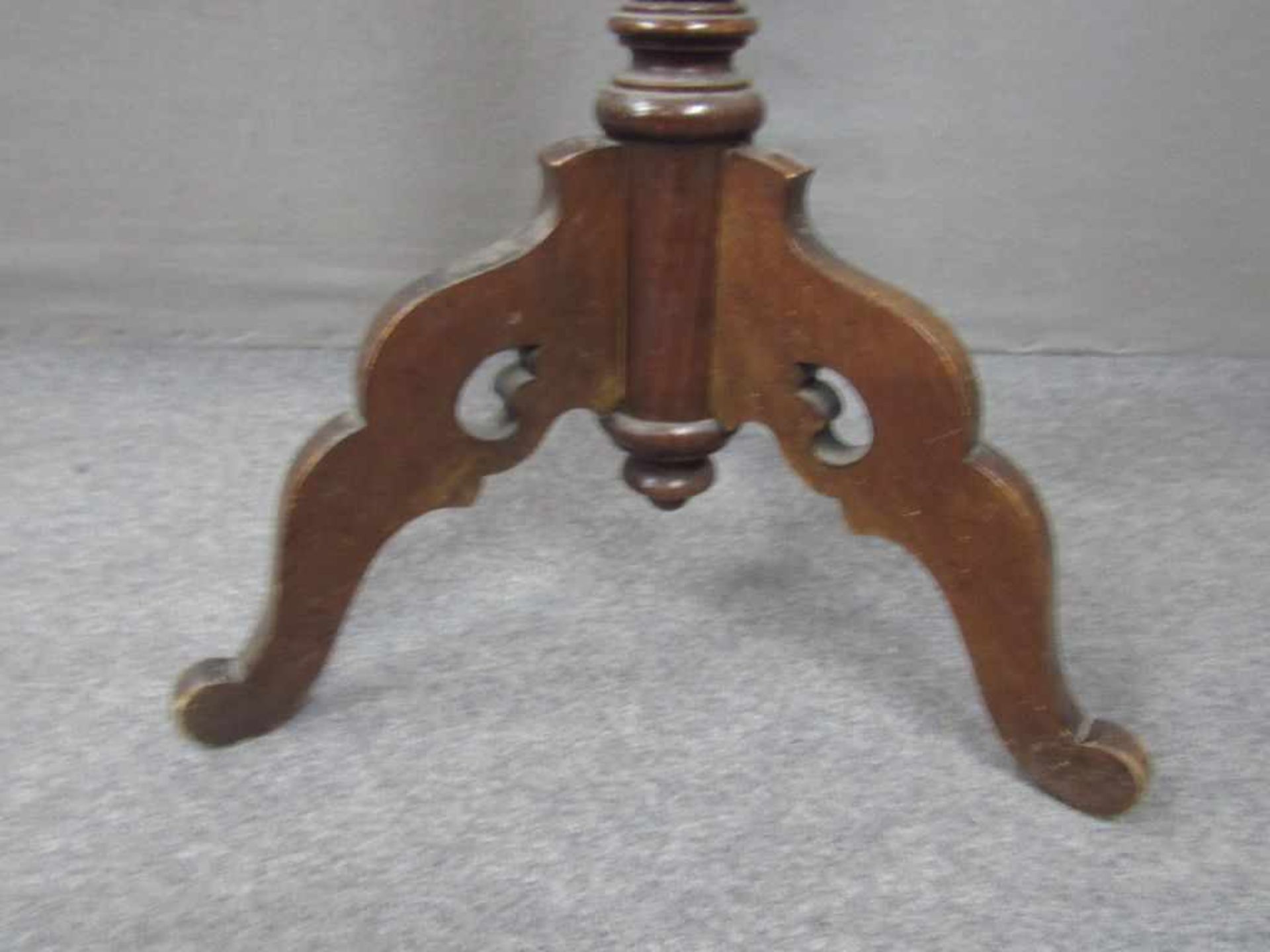 Säulentischchen Anbiettisch um 1880 ca.77x54x36cm - Bild 2 aus 5