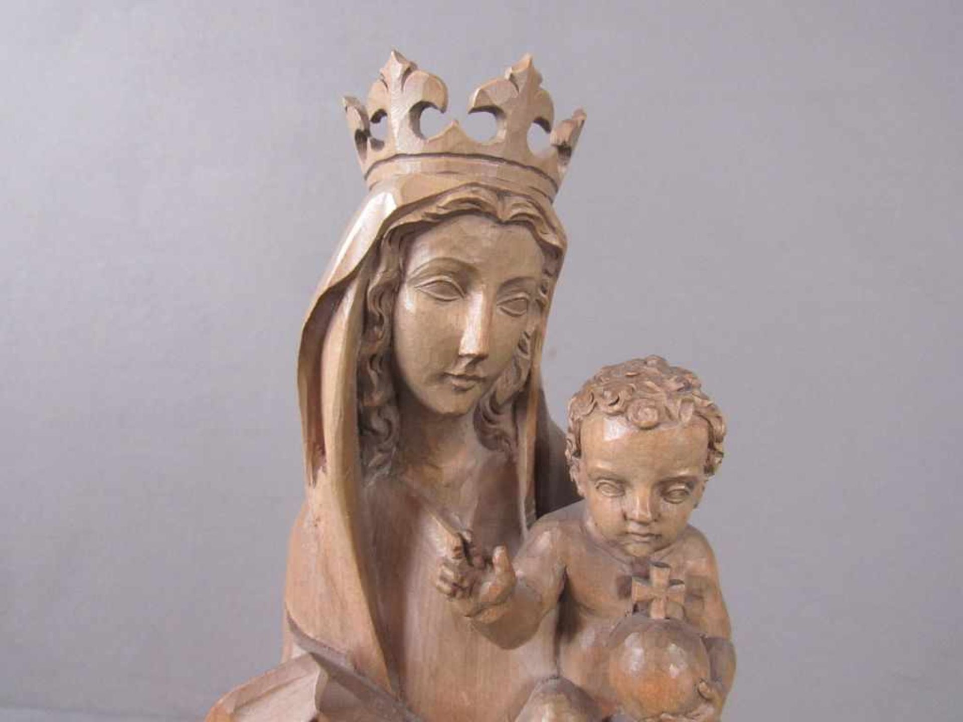 Skulptur Jungfrau Maria Holz geschnizt 41cm hoch - Bild 2 aus 6