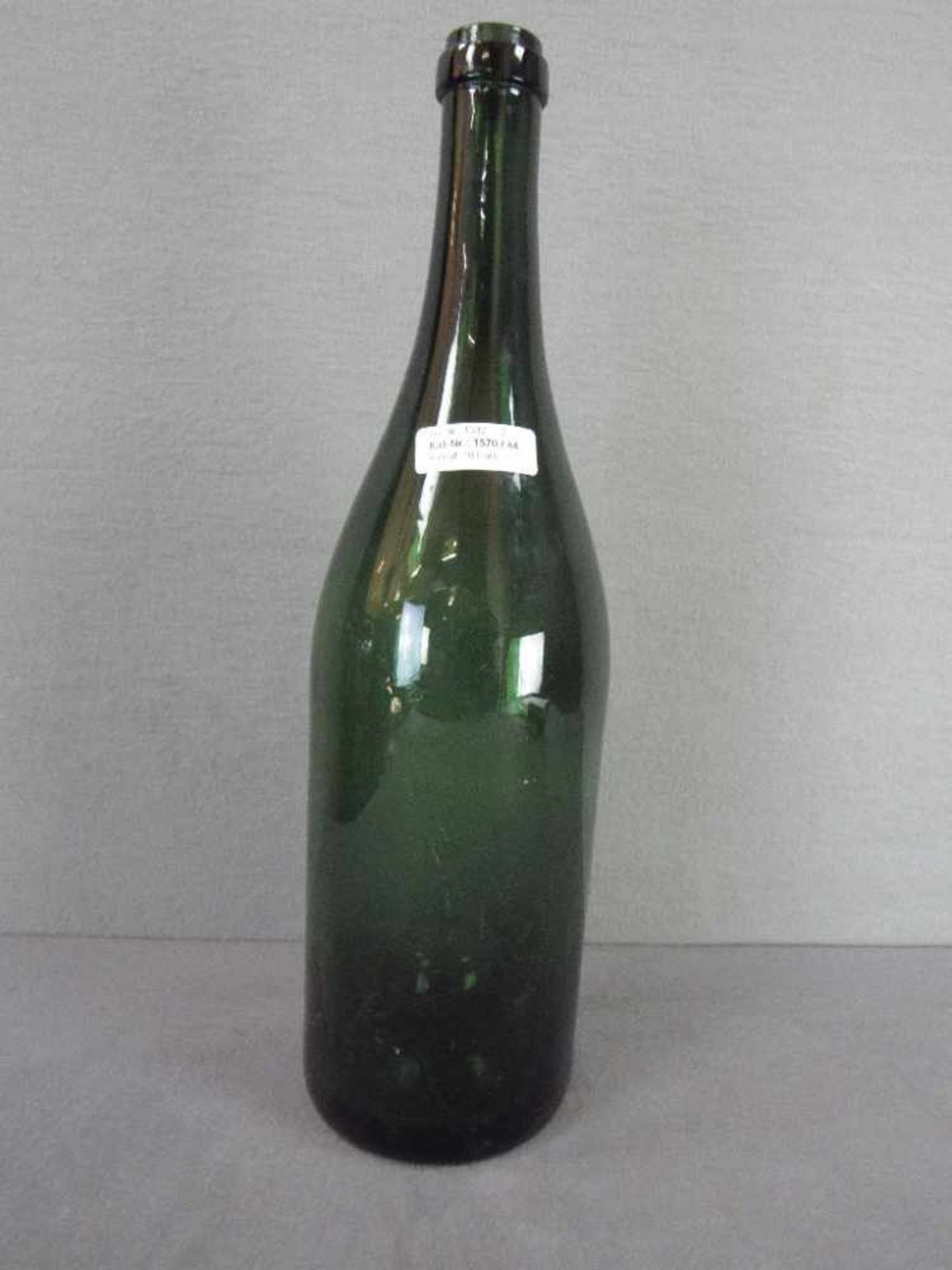 Flasche alt hoch eingestochener Boden grün Höhe:48cm