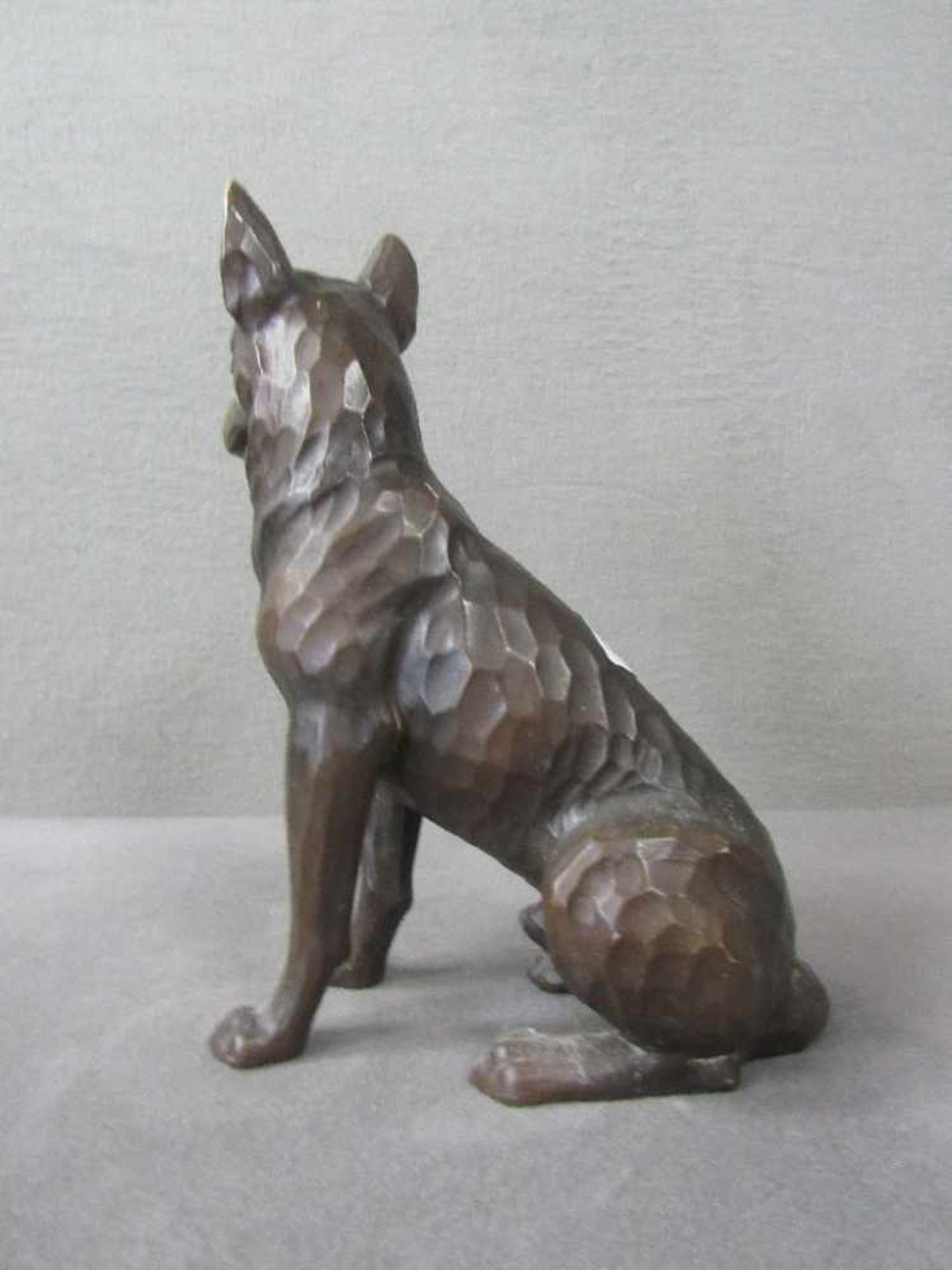 Schäferhundskulptur Keramik Art Deco 30cm hoch - Bild 3 aus 5