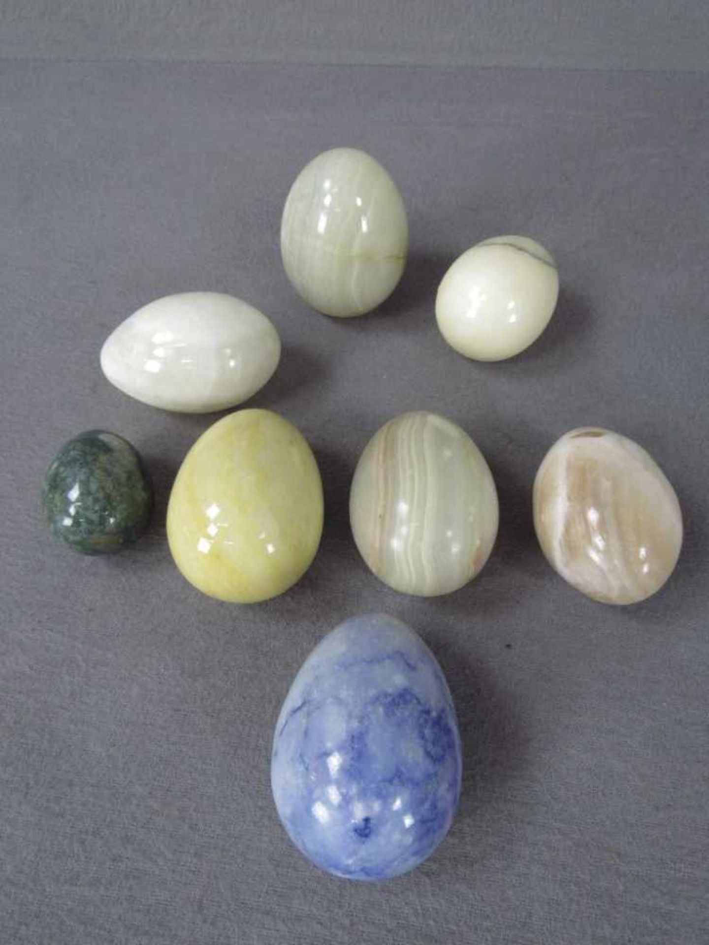 Konvolut Eier Natursteine
