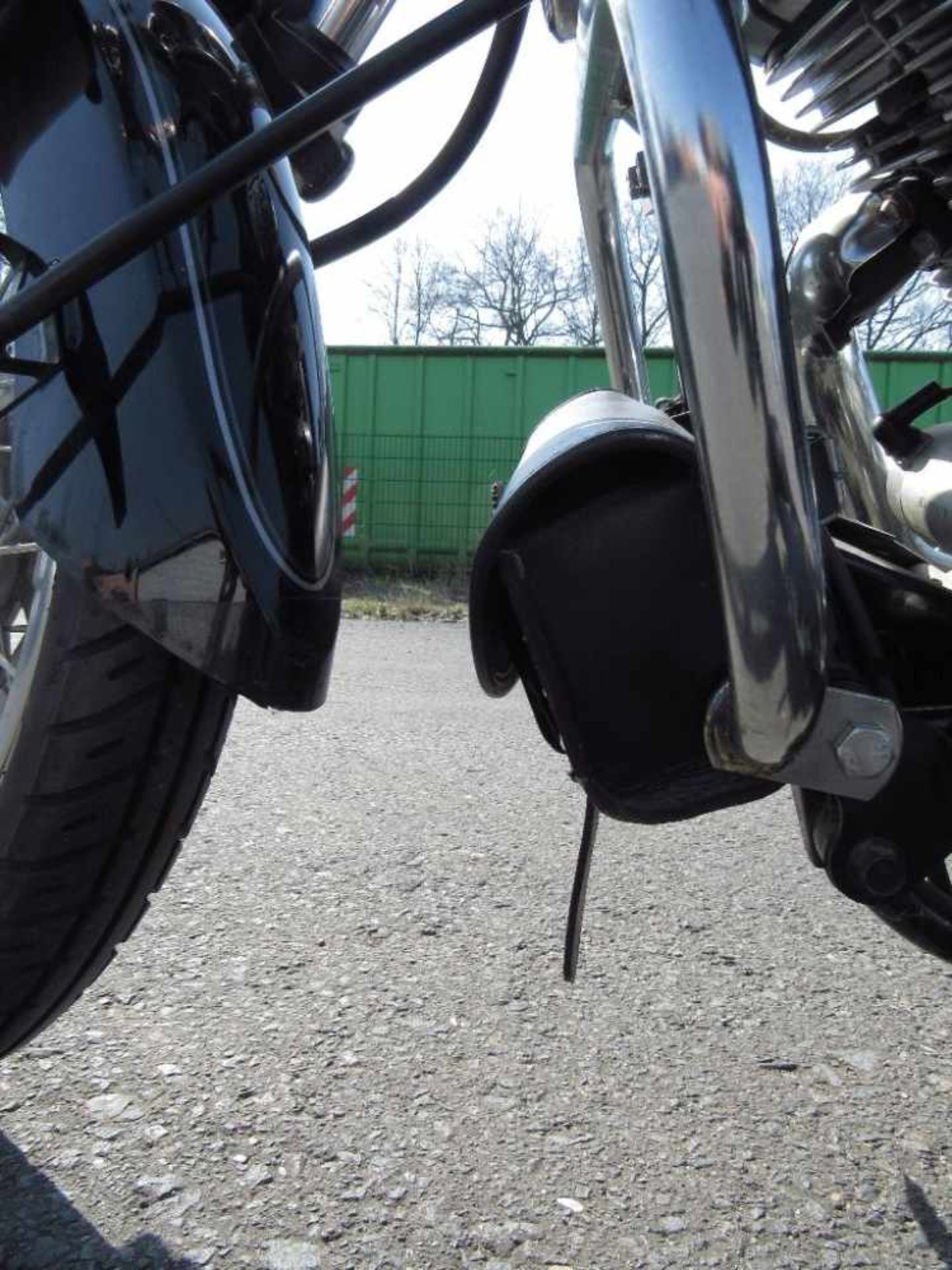 Yamaha Motorrad XVS125H guter Zustand läuft Batterie muss erneuert werden stand 2 jahre - Bild 19 aus 25