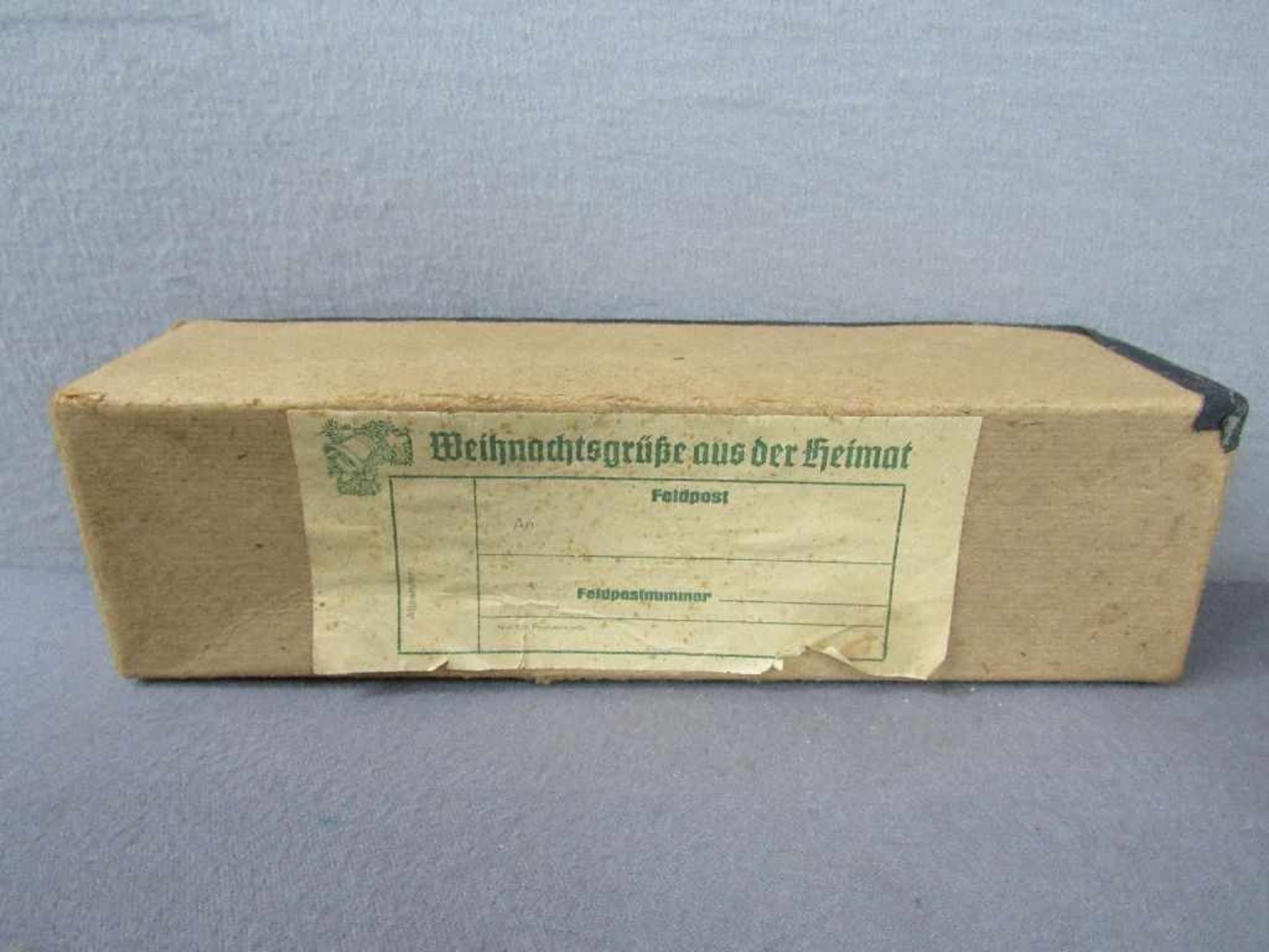 Briefmarkenablösegerät und zwei Feldpostkartonagen - Bild 3 aus 4