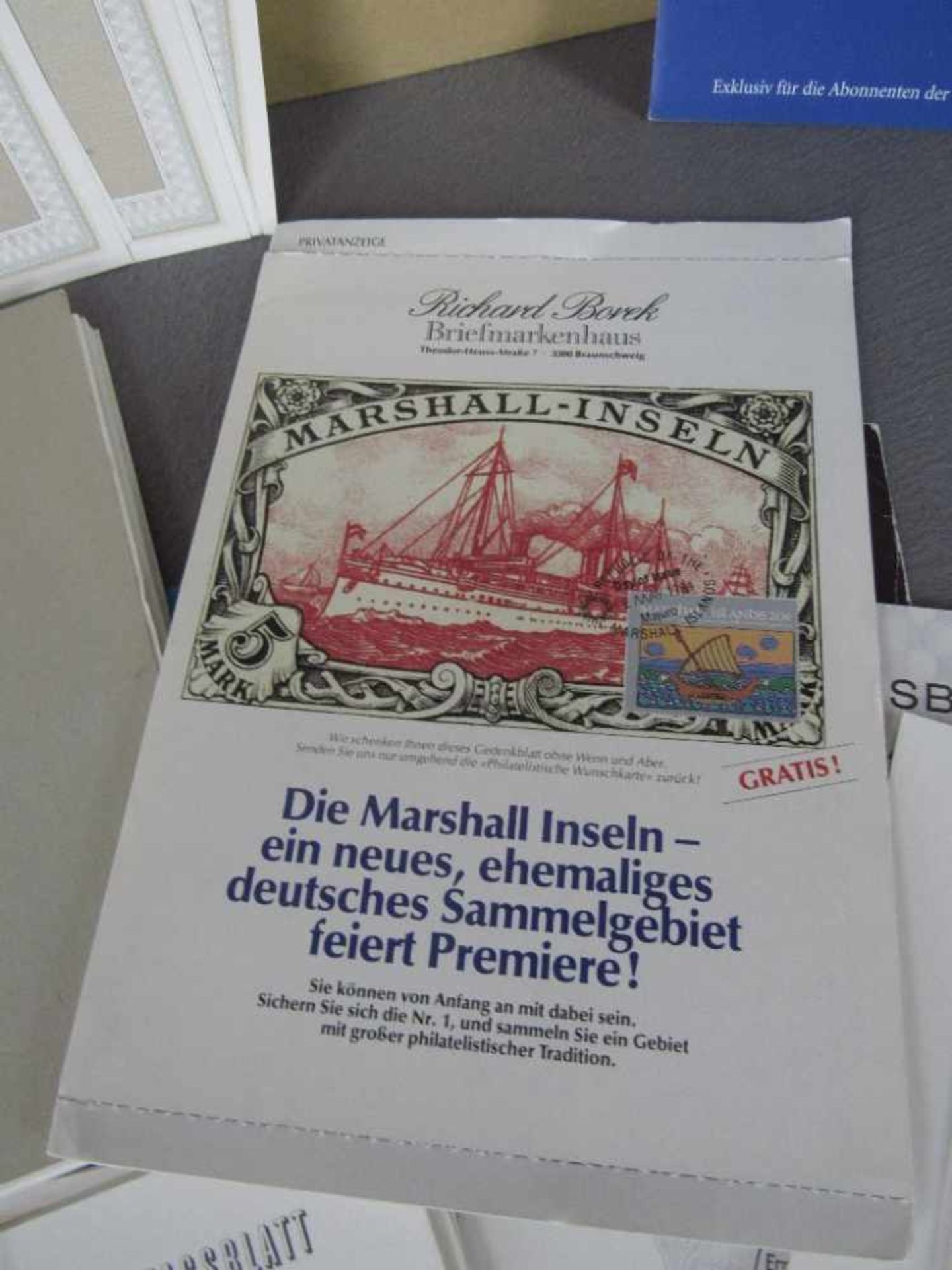 Briefmarken Posten BRD inklusive 4 Vordruck-und Steckalben hoher Mi Wert - Bild 17 aus 18