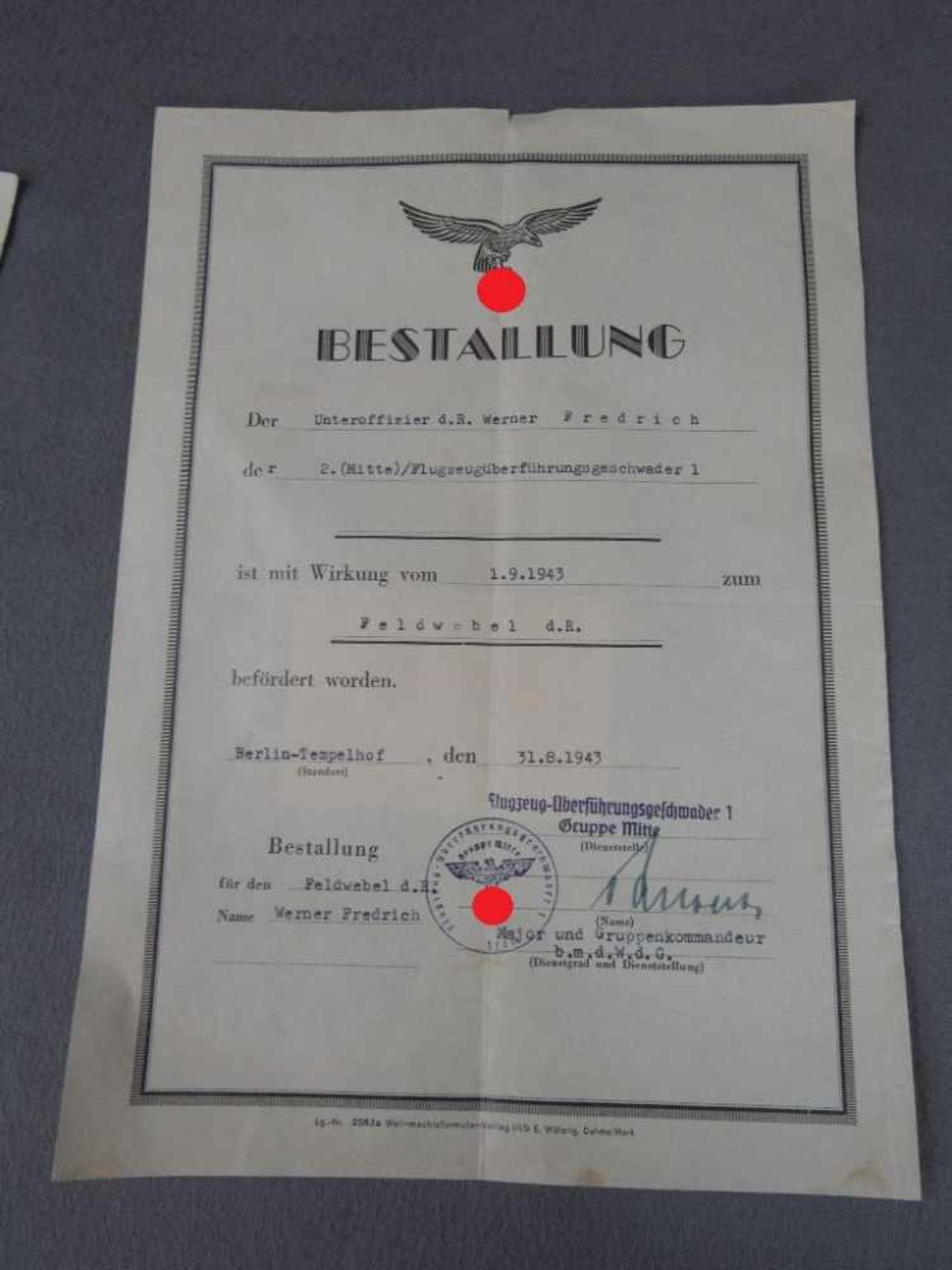 Orden Drittes Reich Luftwaffe zwei Flugzeugführerabzeichen + Miniatur + Verleihungsurkunde + - Bild 13 aus 18