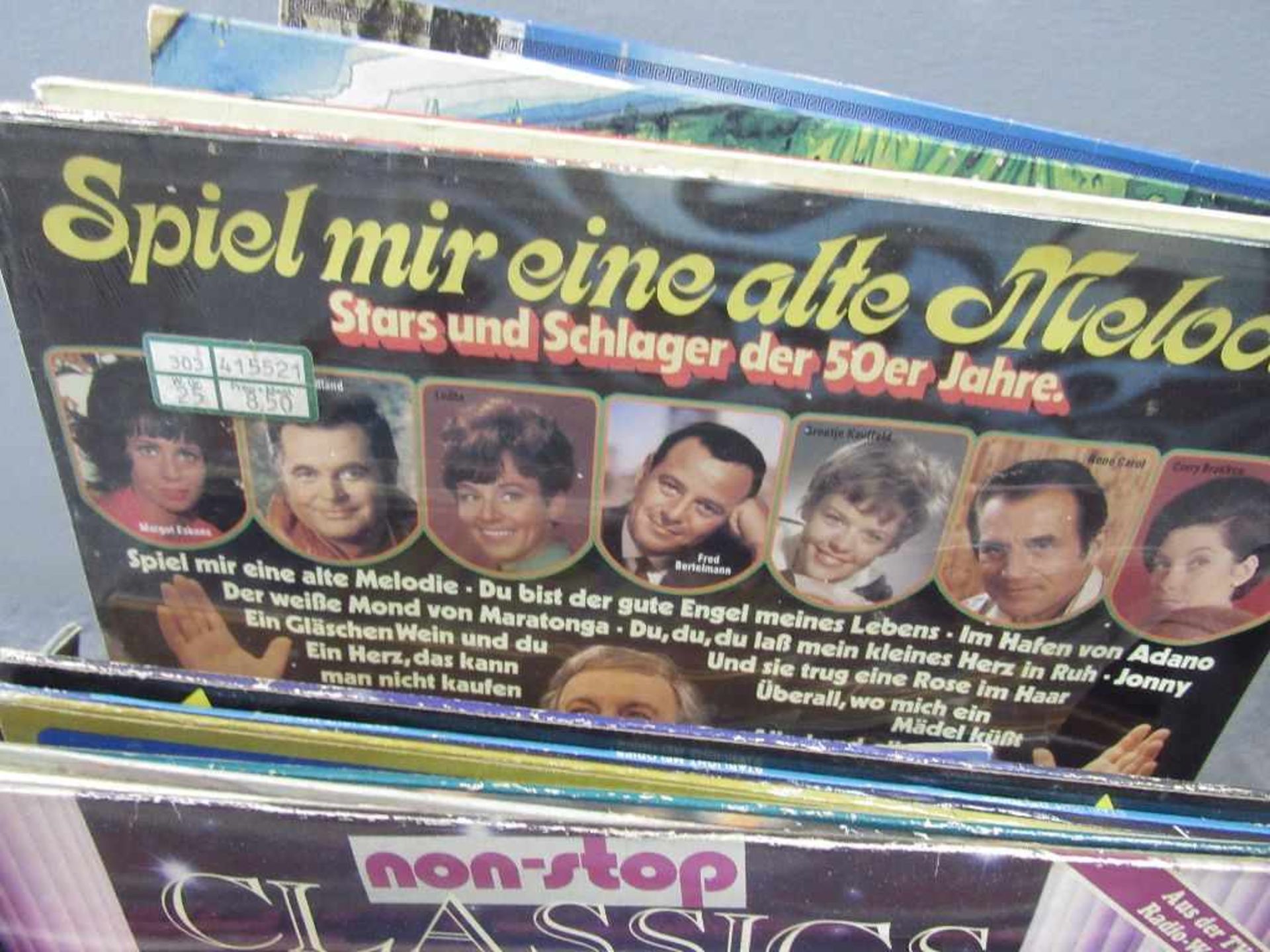 Riesiges Konvolut Lps und Singles unsortiert und ungeprüft - Bild 2 aus 4