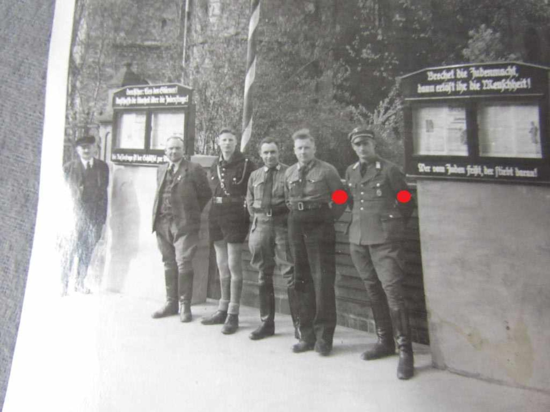 Seltene Fotografie der NSDAP SA und HJ neben jüdischer Synagoge original - Image 4 of 4