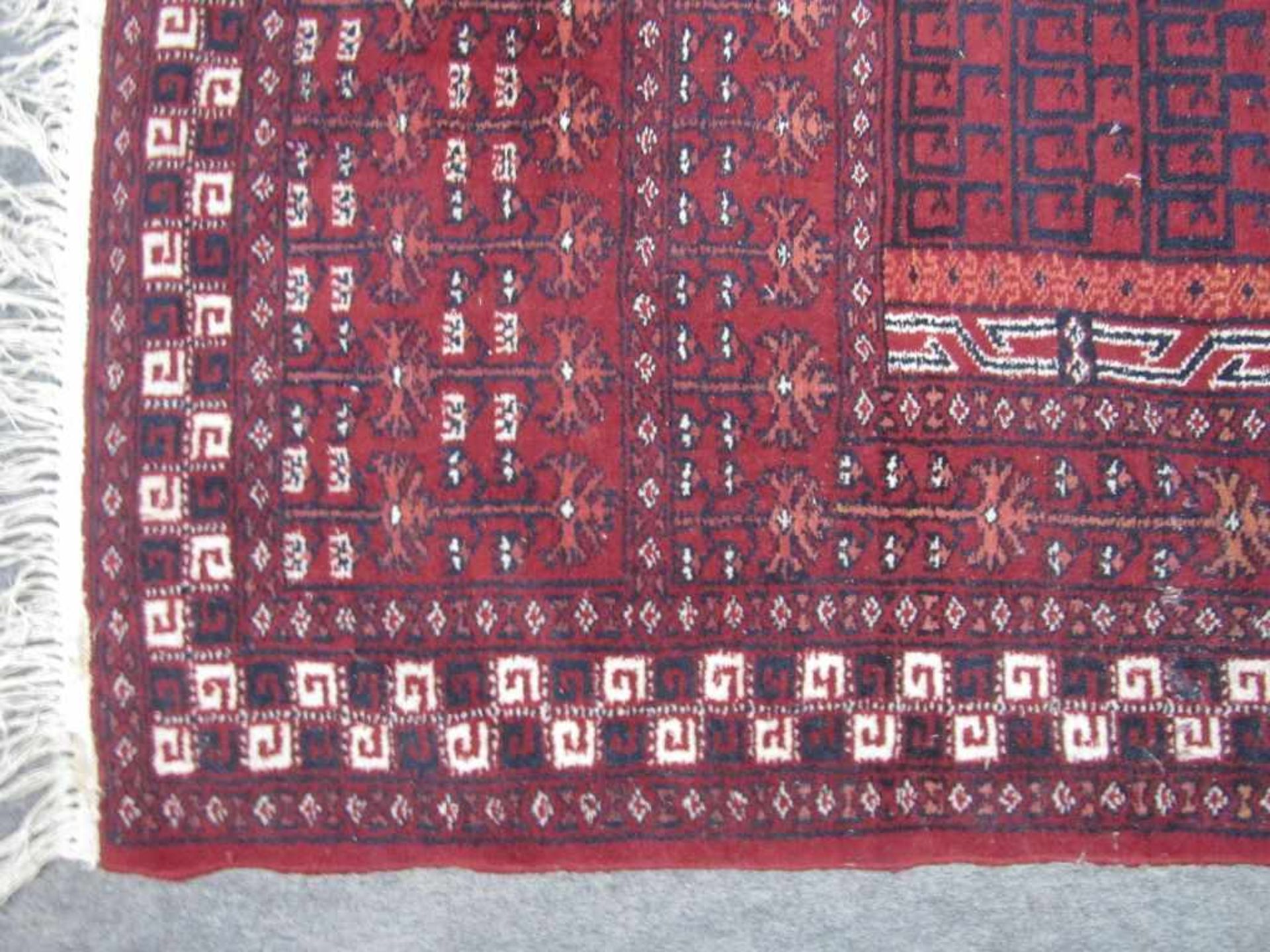Orientteppich Handknüpfteppich rotgrundig 126x190cm - Bild 2 aus 4