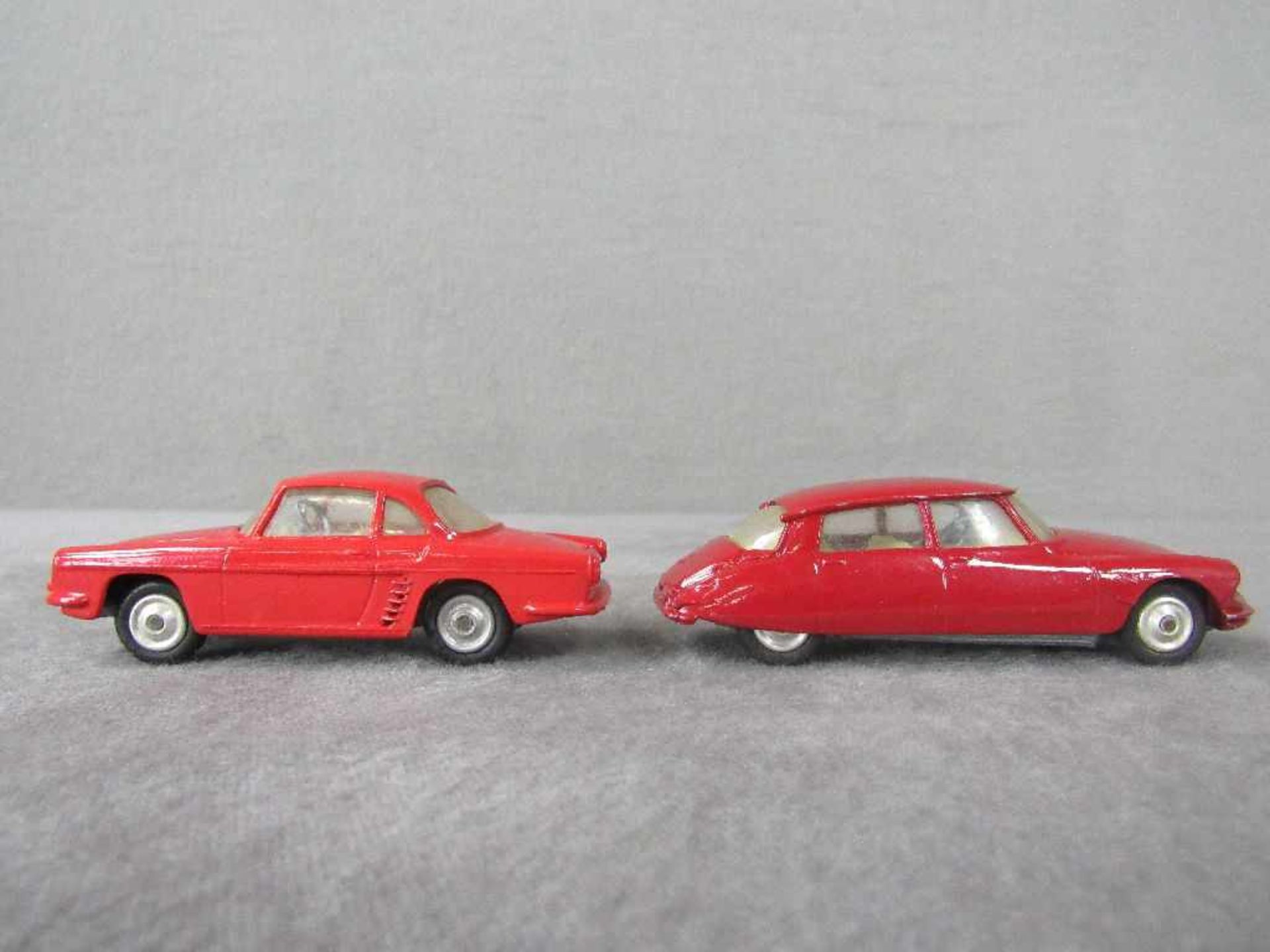 Zwei Corgi Toys Citroen und Renault - Image 2 of 5