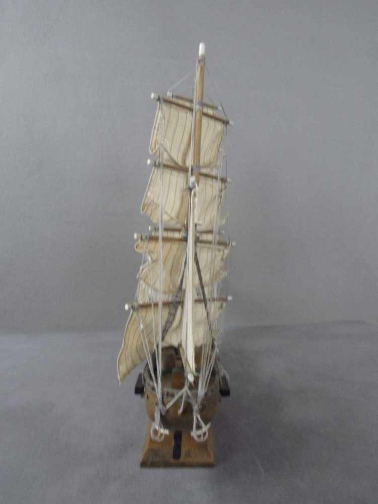 Schönes Modellschiff Holz Länge:73cm - Bild 4 aus 5