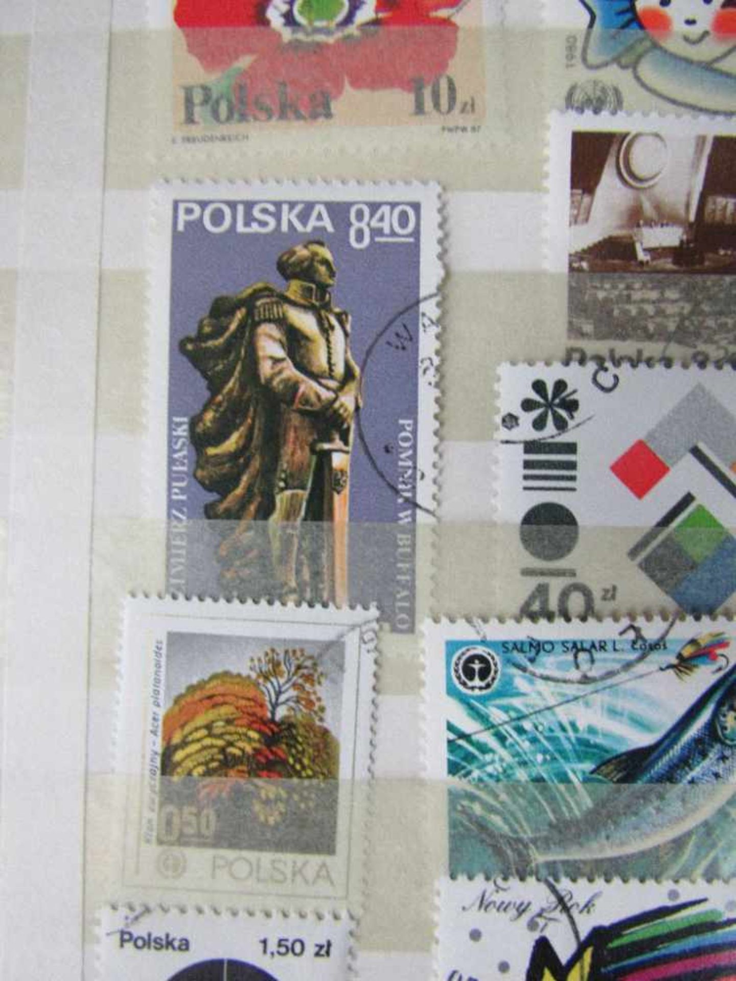 Konvolut von sechs Briefmarkenalben prall gefüllt - Bild 8 aus 9