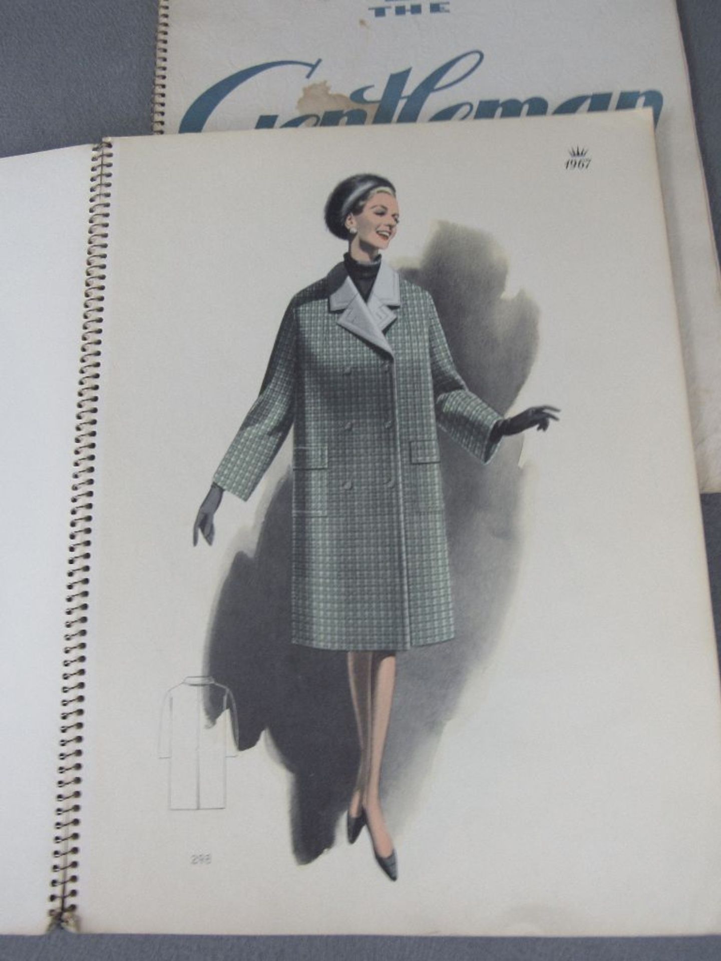 Konvolut von Modezeitschriften 1976 schöne Fotografien - Bild 5 aus 9