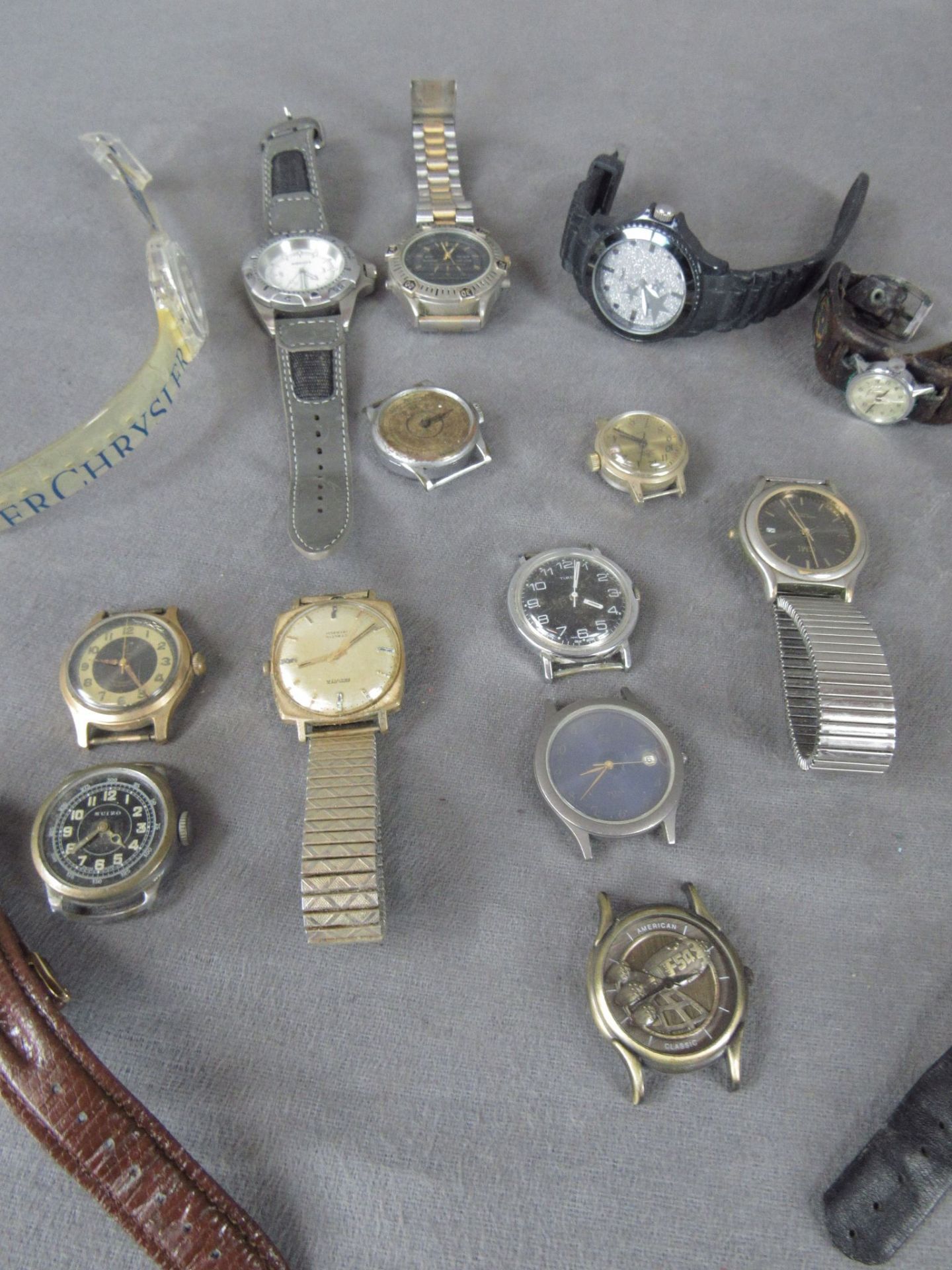 Interessantes Konvolut Armbanduhren absolut unsortiert und ungeprüft - Bild 3 aus 4