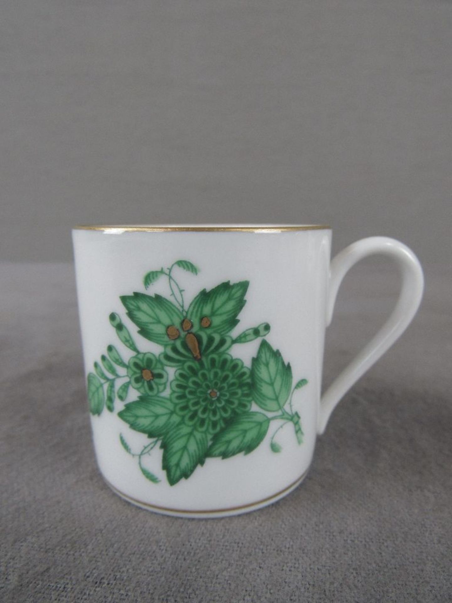 Meissen Teller purpur + Beigabe kleine Herend Porzellan Tasse grün Durchmesser Teller ca:20cm - Bild 5 aus 7