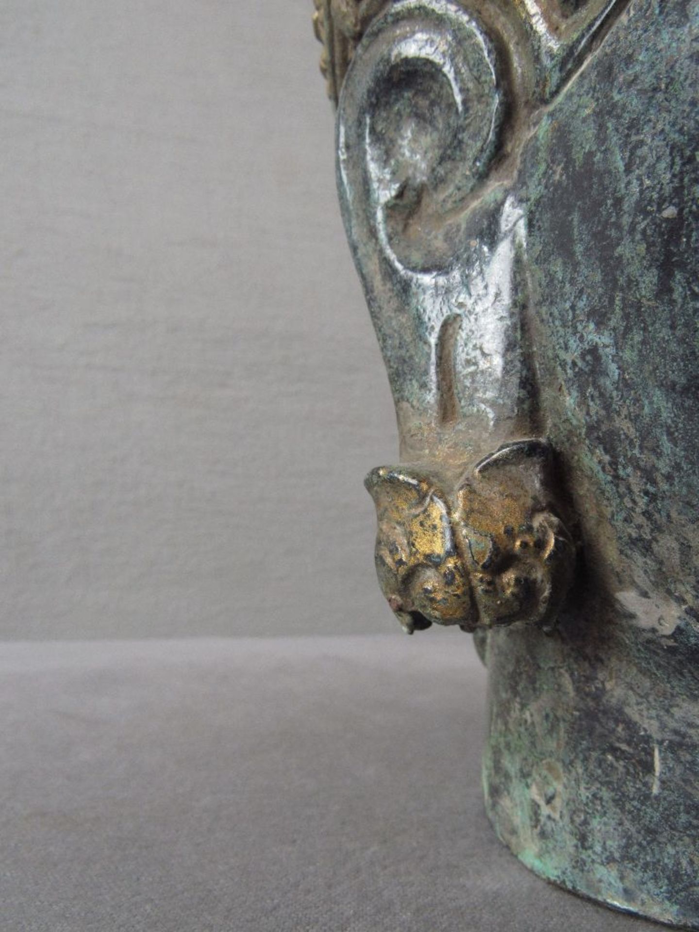 Bronzebüste asiatisch Khmer sehr schönes Objekt Höhe:31cm - Image 8 of 10