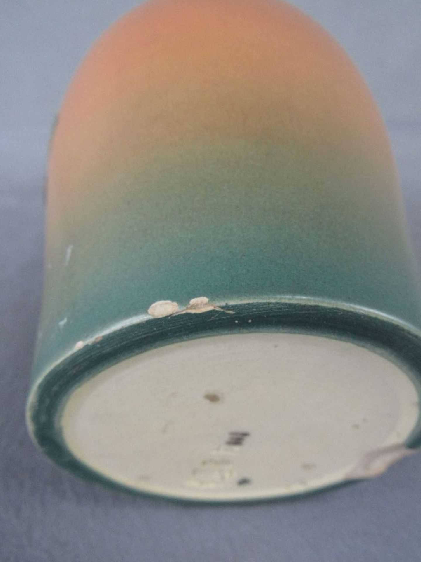 Vase Keramik Jugendstil Enke Ypsen Dänemark gemarkt 22cm hoch am Stand leicht gechipt - Bild 6 aus 6