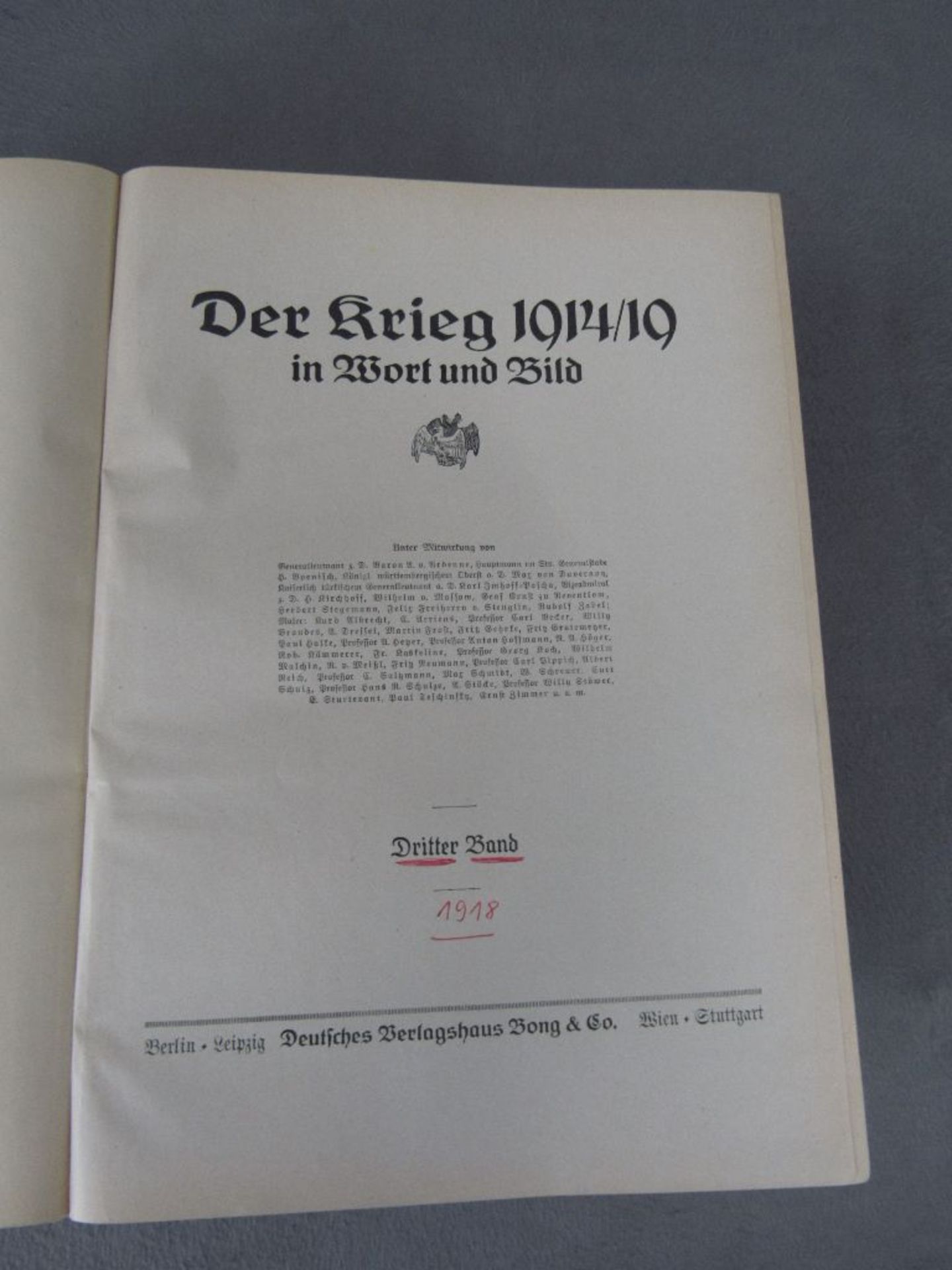 Drei Bücher Der Krieg 1914-19 in Wort und Bild - Image 3 of 3