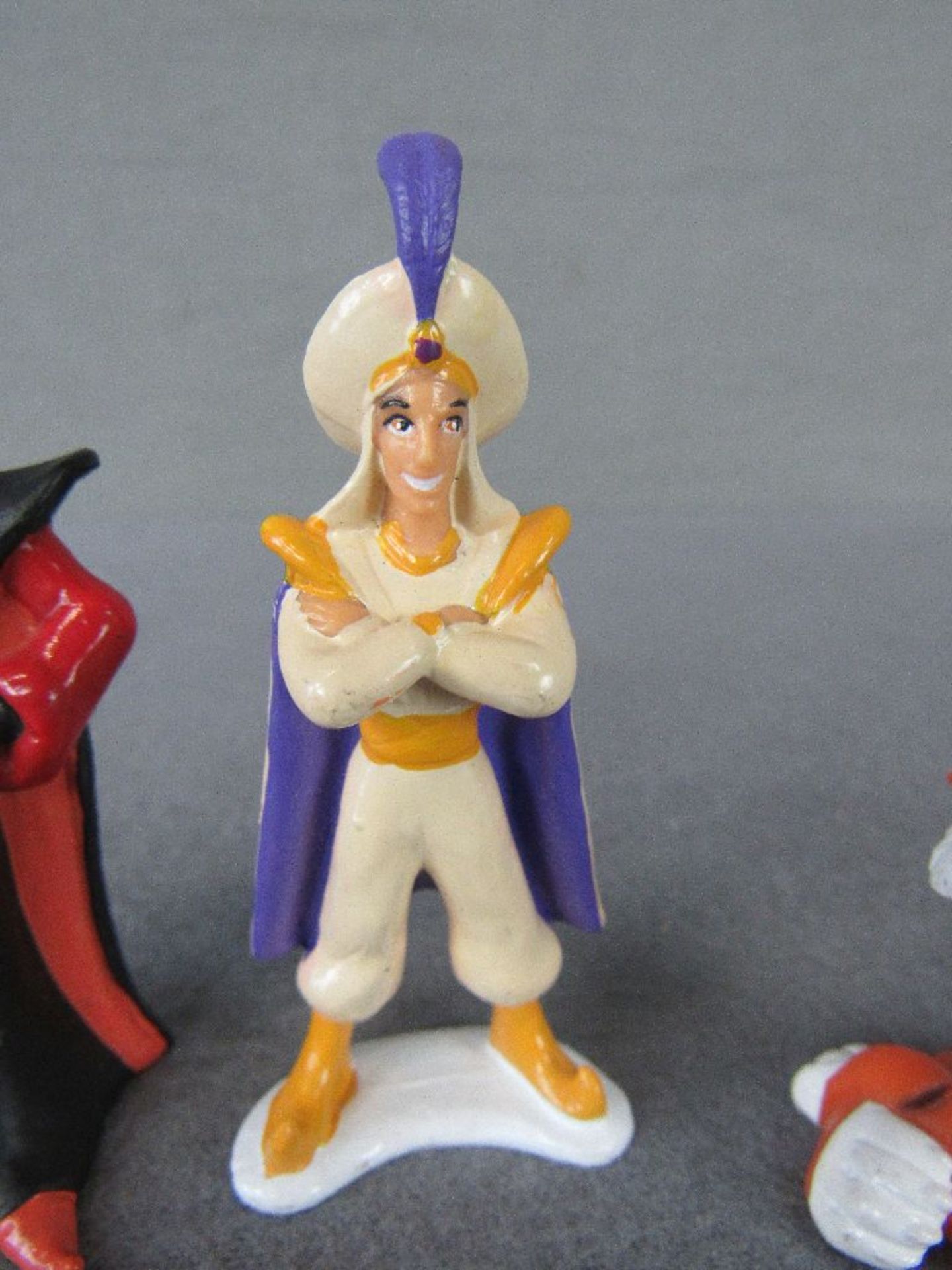 Acht Disneyfiguren - Bild 5 aus 5