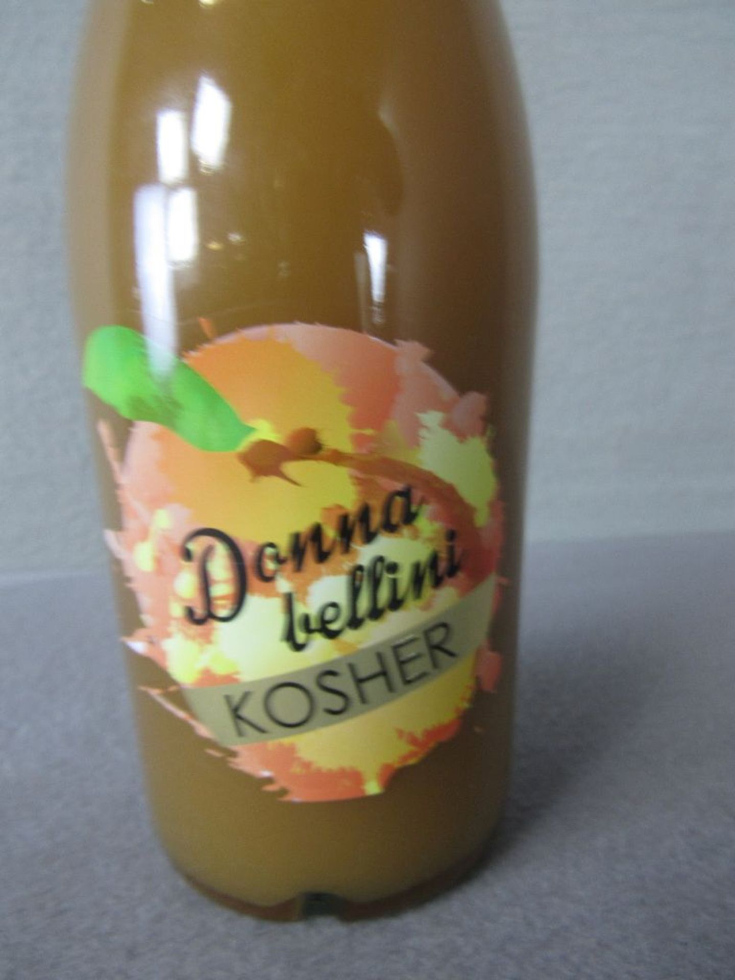 Fruchtwein Dona Belini 27 Kartons a 6 Flaschen und Koscher - Bild 4 aus 5