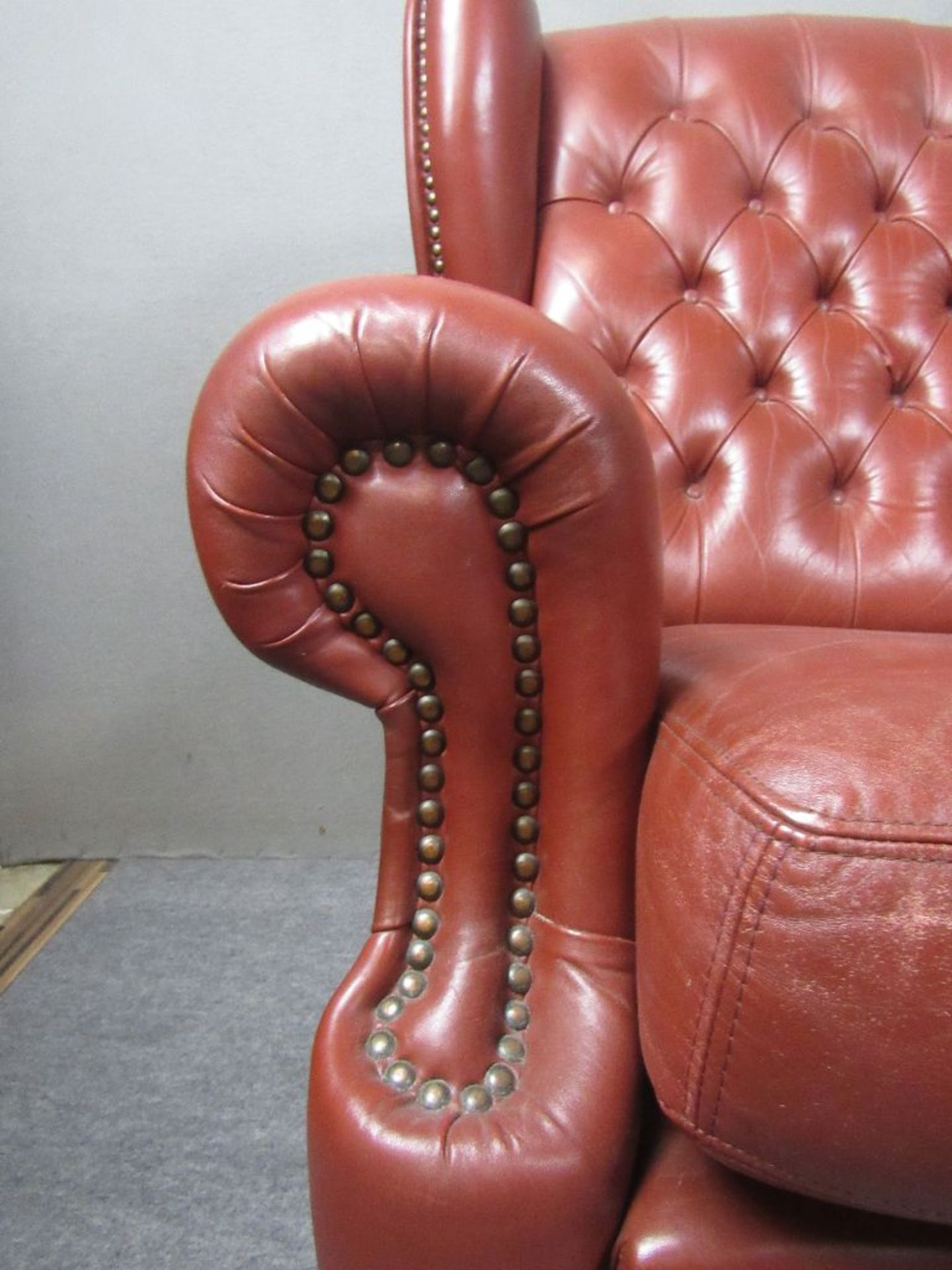 Chesterfield Sofa weinrotes Leder 3 Sitzer groß ca.215cm breit - Bild 2 aus 5