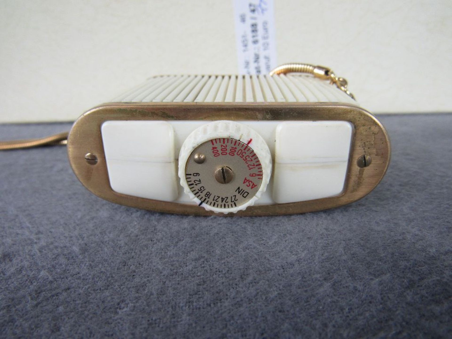Kleines Radio und Lautsprecher 50er Jahre Phillips und Sixtomat - Bild 5 aus 5