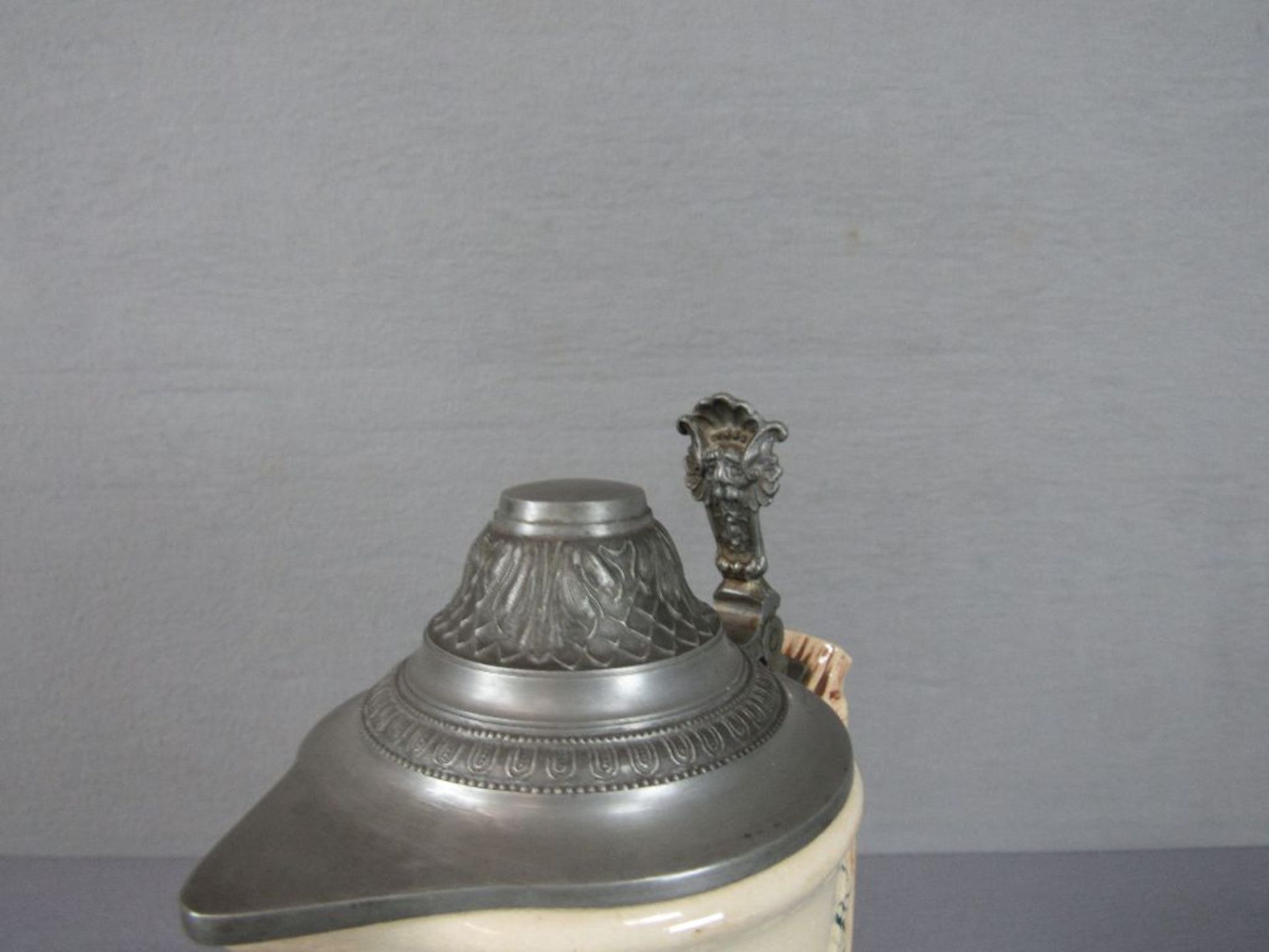 Großer Henkelbierkrug lasierte Keramik Villeroy&Boch um 1900 ca.32cm hoch - Image 6 of 7