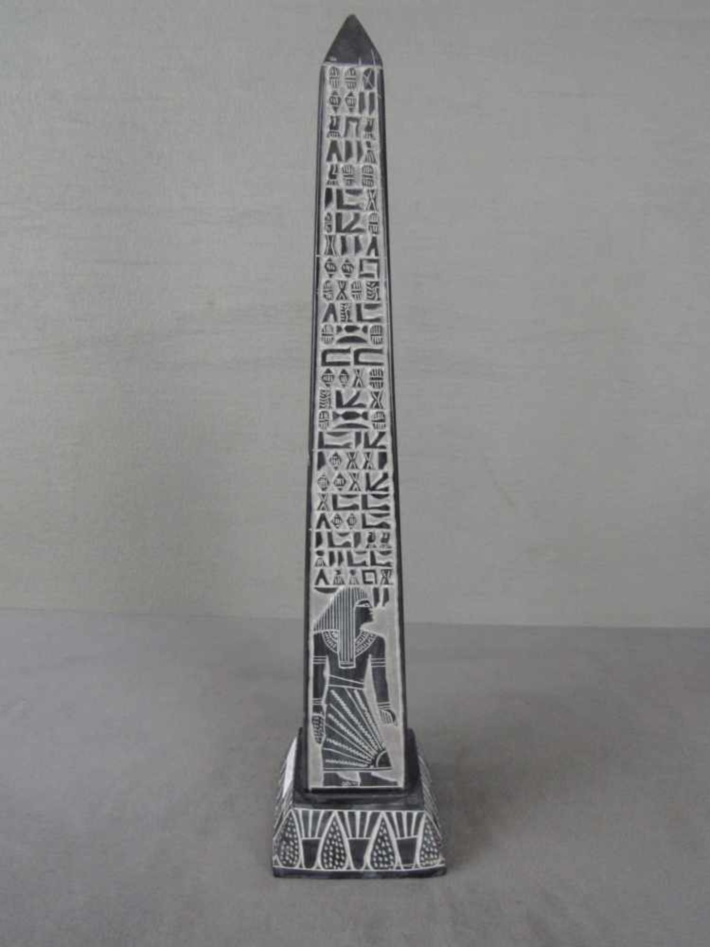 Ägyptischer Obelisk reich mit Zeichen 54cm hoch massiv - Bild 4 aus 6