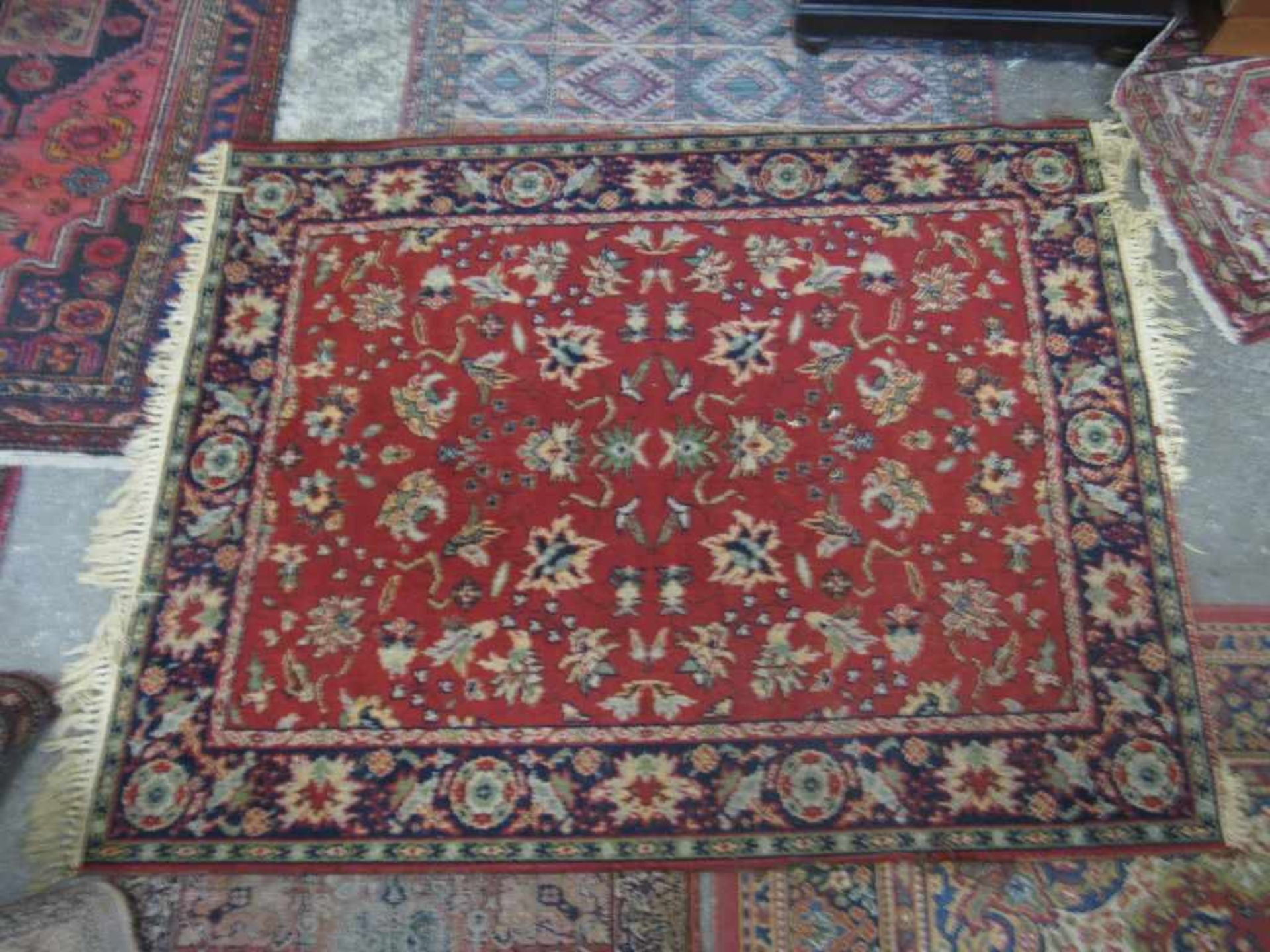 Teppich handgeknüpft rotgrundig Kreuzer Carpets 175x134cm