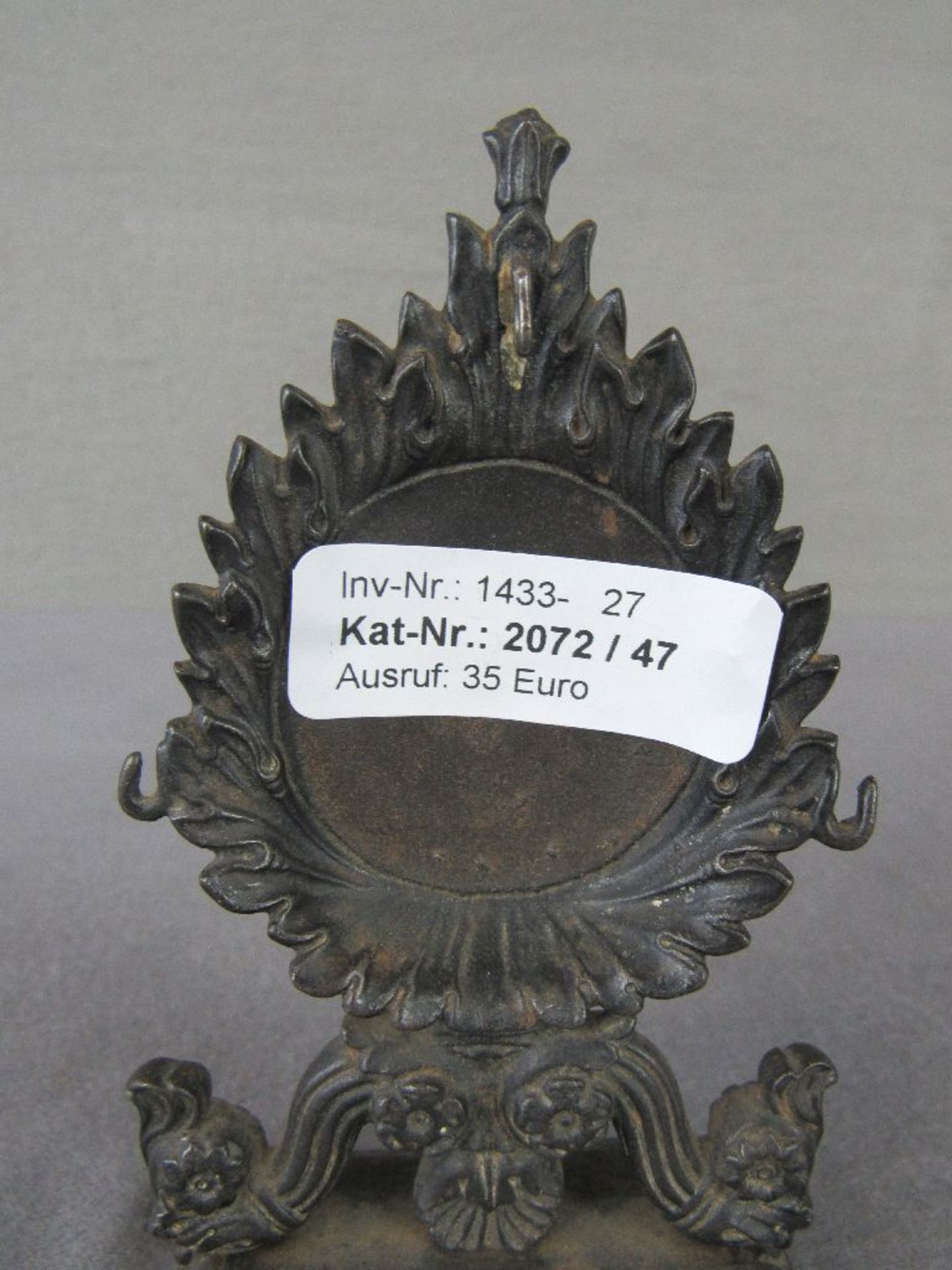 Uhrenhalter Bronze Ende 19. Jahrhundert - Image 3 of 4