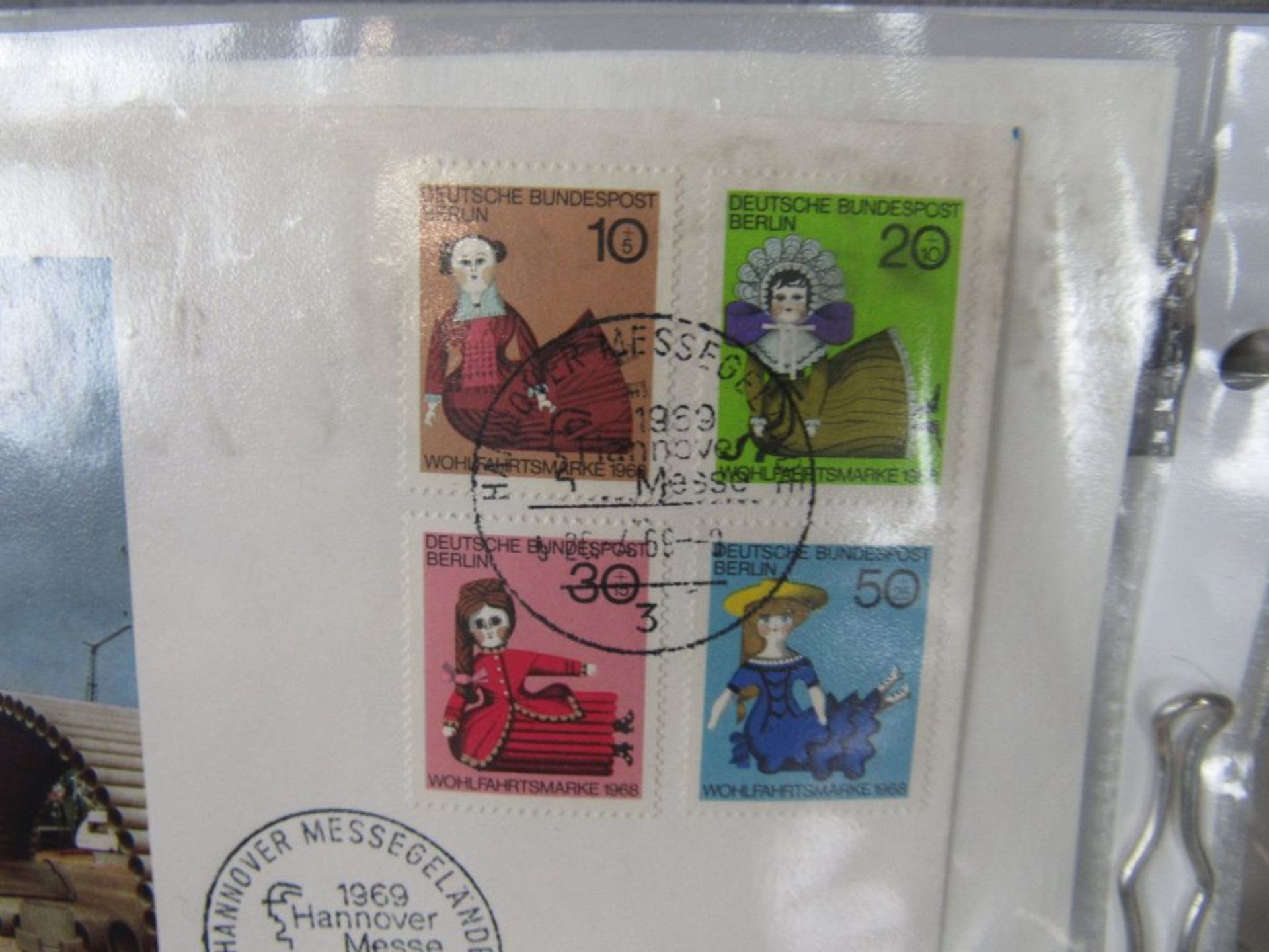 Kleines Kovolut Briefmarken Deutschland 50-72 ungestempelt und gestempelt, ein Ordner Briefe und - Bild 2 aus 3