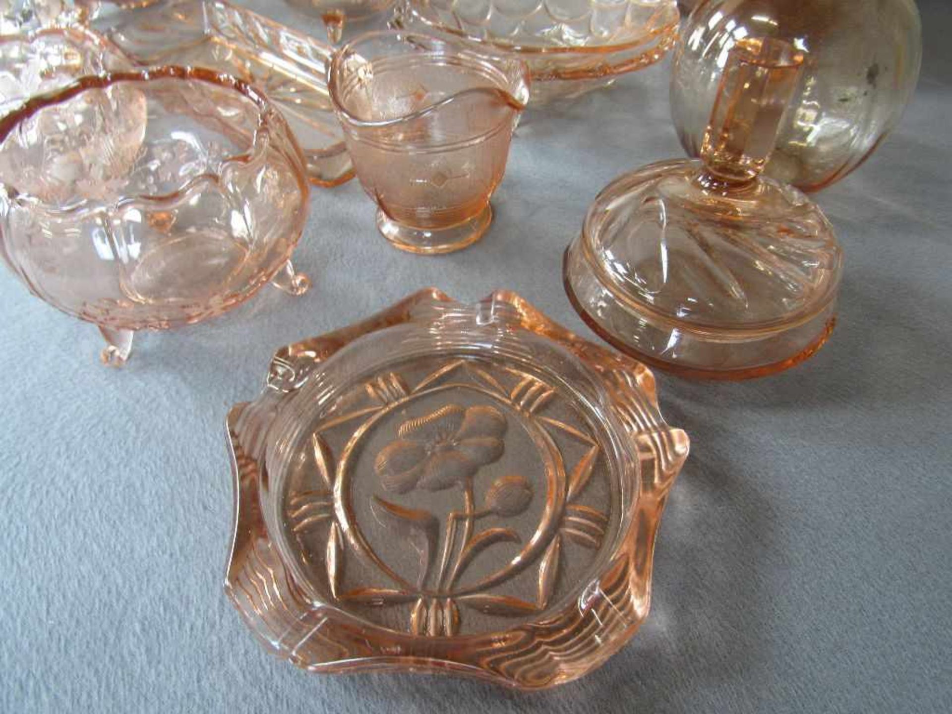 Riesiges Konvolut Glas Rosalin 30er-50er Jahre aus dem Nachlaß eines Sammlers interessante Stücke - Image 6 of 7