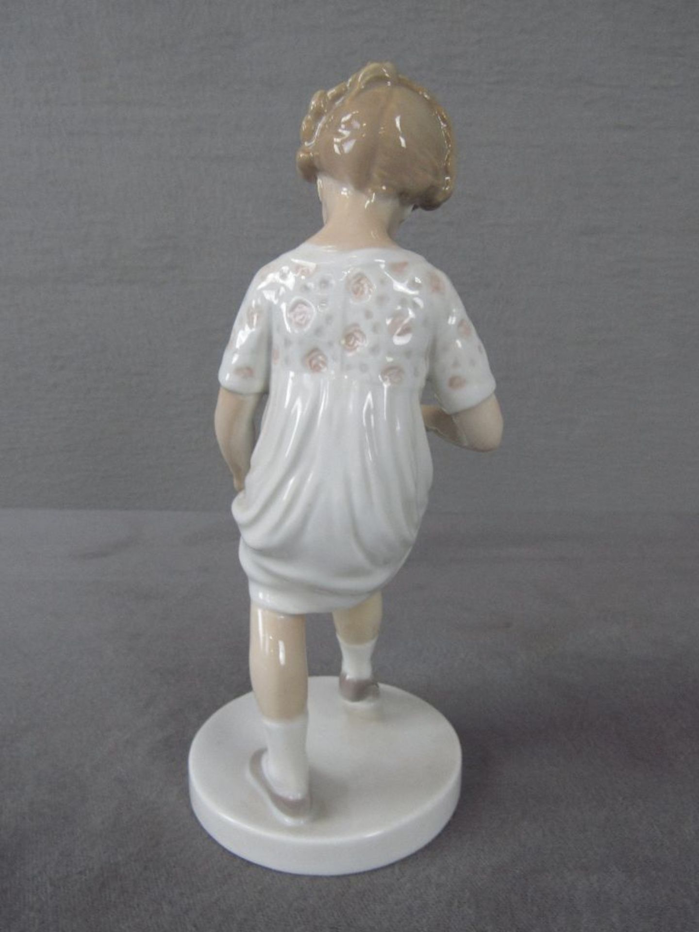 Große Figur junges Mädchen Royal Copenhagen 70er Jahre Höhe ca:20cm - Image 5 of 6