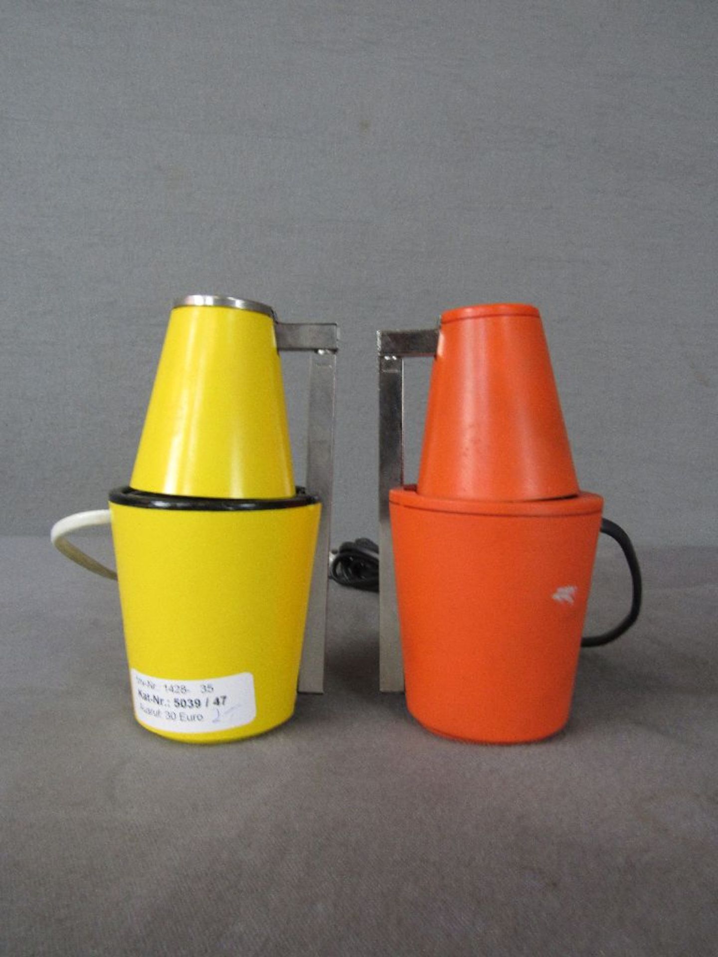 Vintage 60er Jahre zwei Schreibtischlampen Lampette Made in Germany gelb und orange - Image 3 of 3