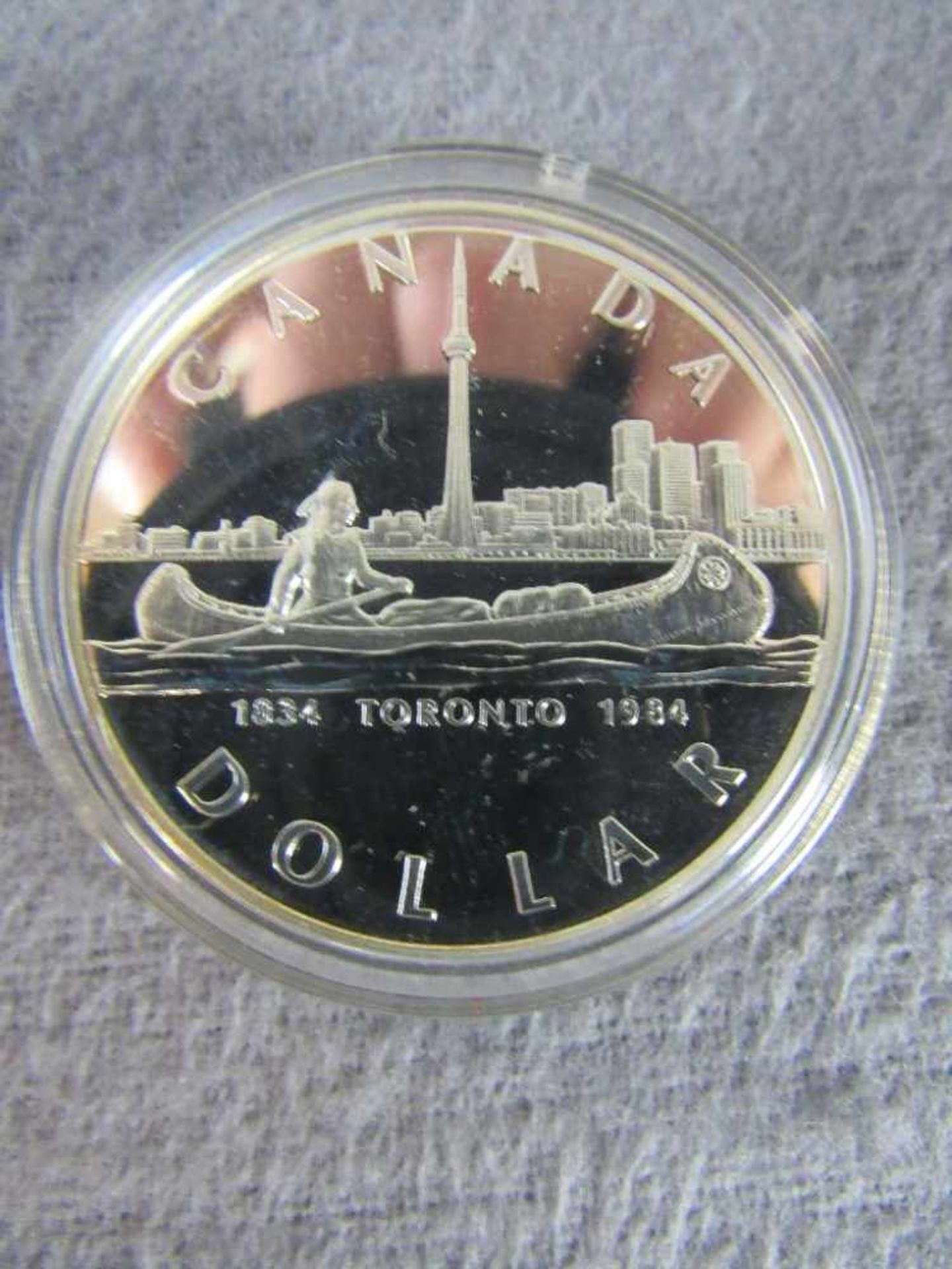2 Kanada Münzen 1 Stück Silber - Bild 2 aus 5