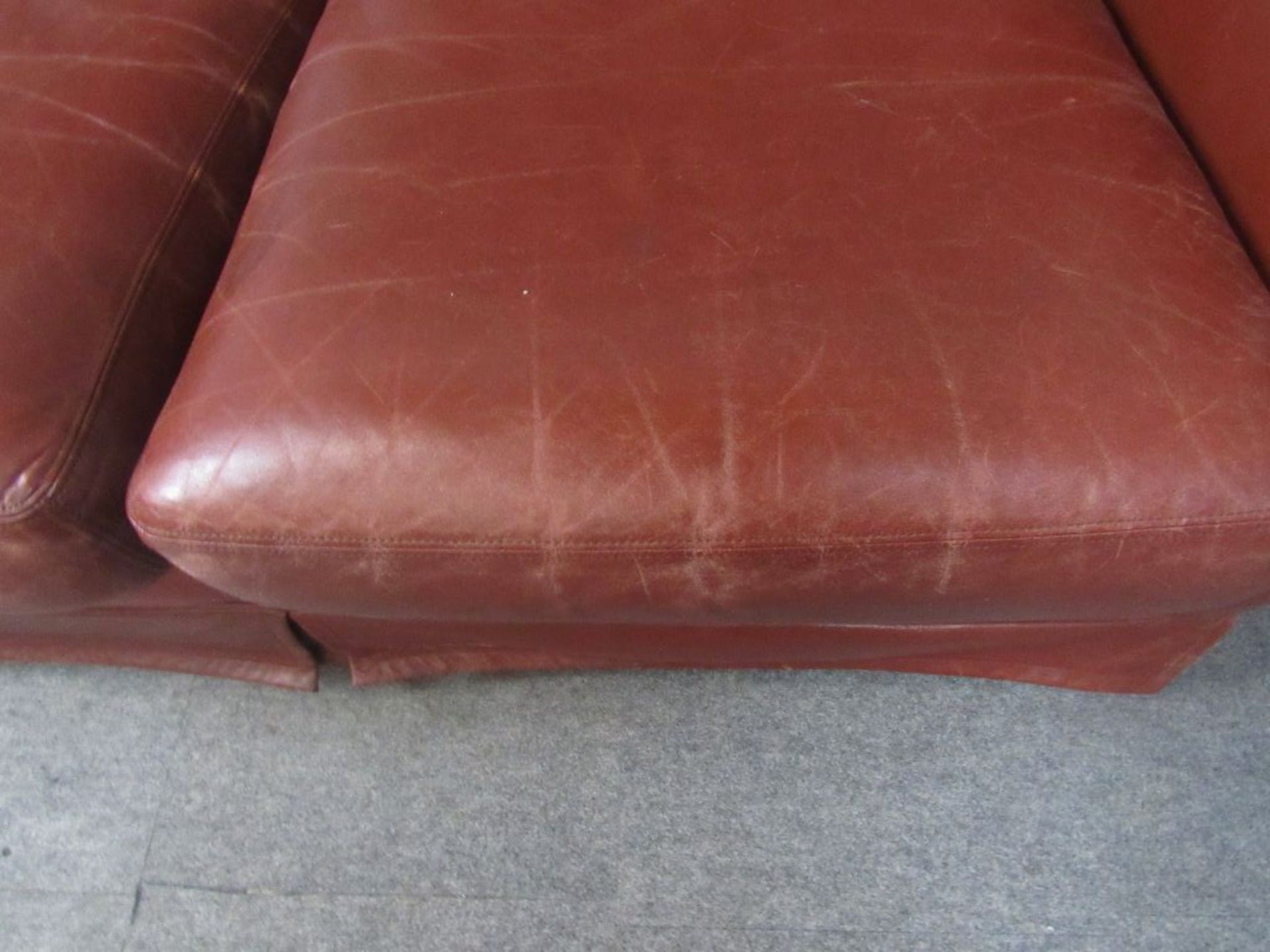 Chesterfield Sofa weinrotes Leder 3 Sitzer groß ca.215cm breit - Bild 5 aus 5