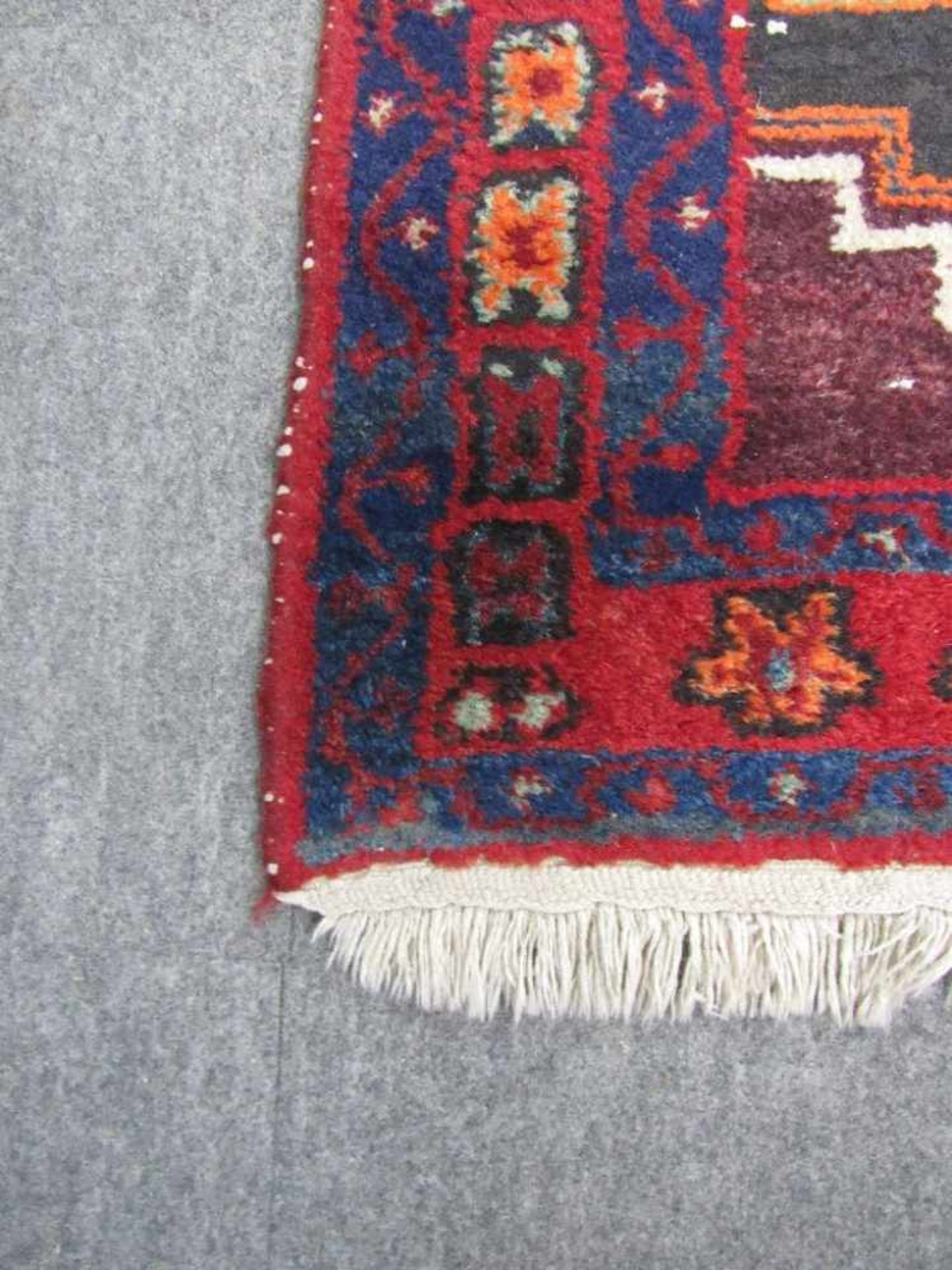 Antiker orientalischer Handknüpfteppich 180x107cm signiert - Image 2 of 4