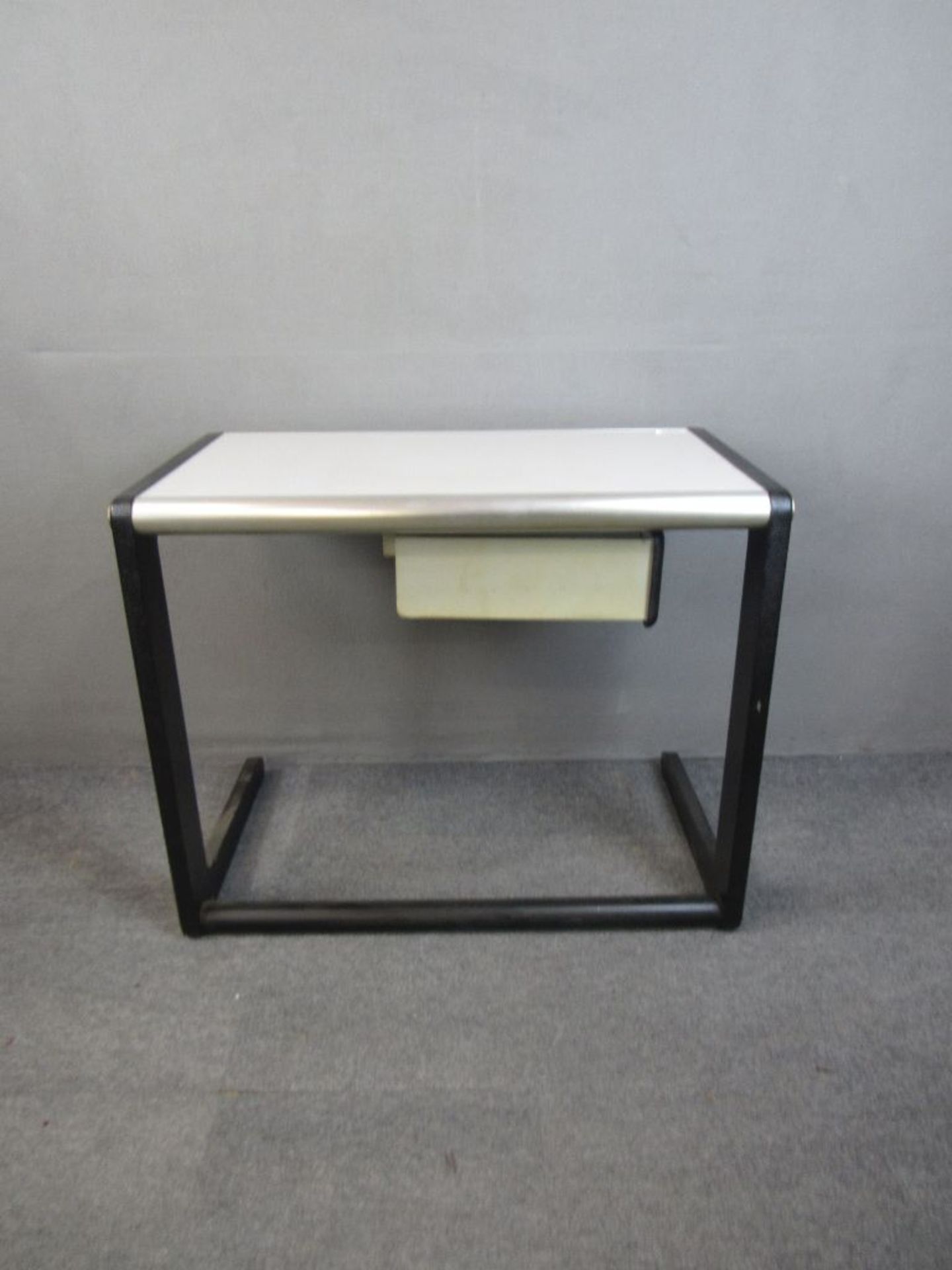 Designer Schreibtisch klein Metall 60er Jahre 50x85x70cm - Image 9 of 9