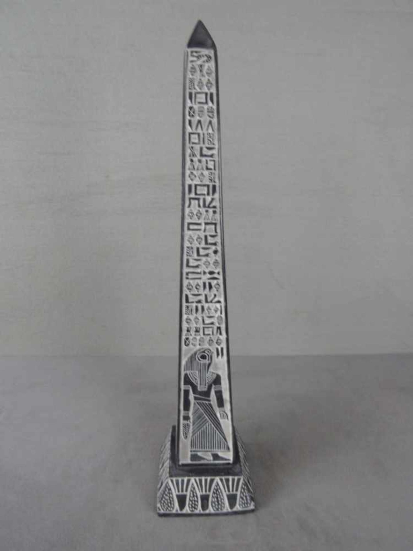 Ägyptischer Obelisk reich mit Zeichen 54cm hoch massiv - Image 5 of 6