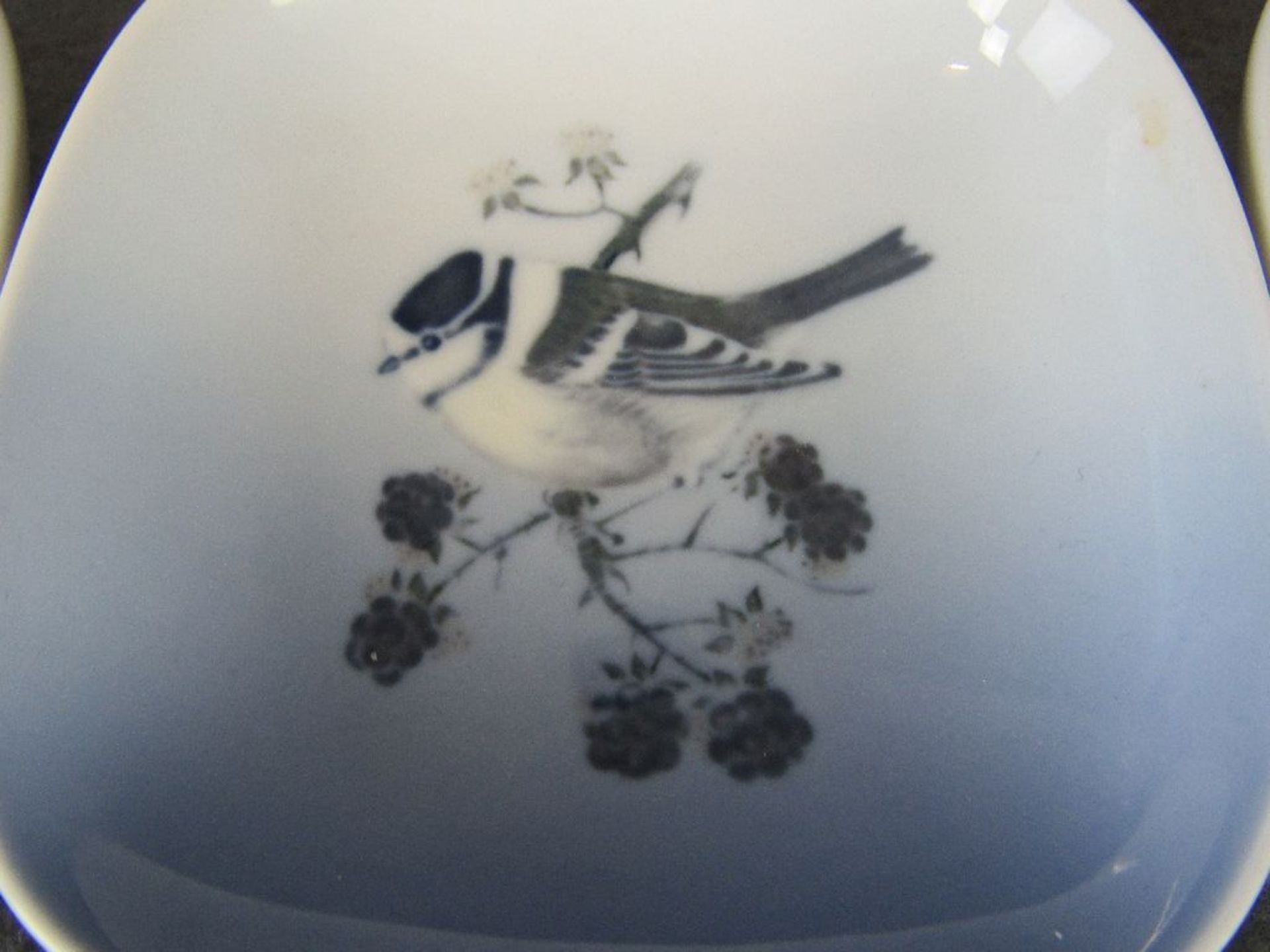 Fünf Sammelschälchen mit Vogelmotiven Royal Copenhagen - Image 4 of 5