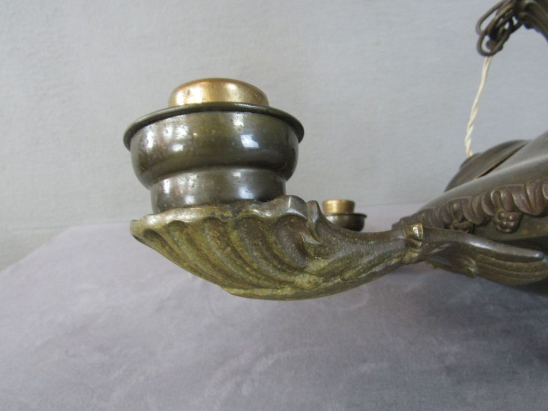 Deckenlampe teilweise Bronzeguß um 1920 fünfflammig Durchmesser 60cm - Image 3 of 5