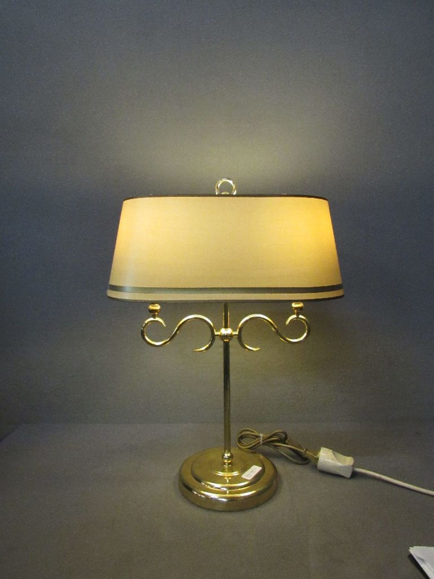 Stehlampe zweiflammig Messingguß Höhe:56cm - Image 5 of 5