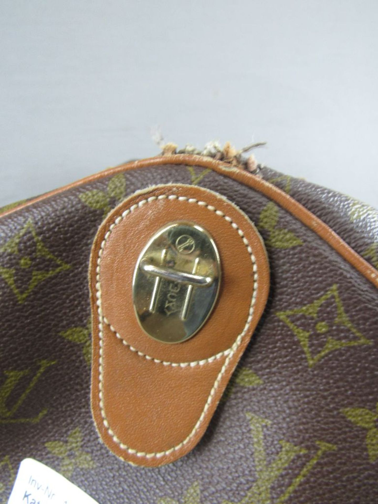 Vintage 60er Jahre Reisetasche LV stark benutzt Schließer defekt ca.54cm lang - Bild 4 aus 5